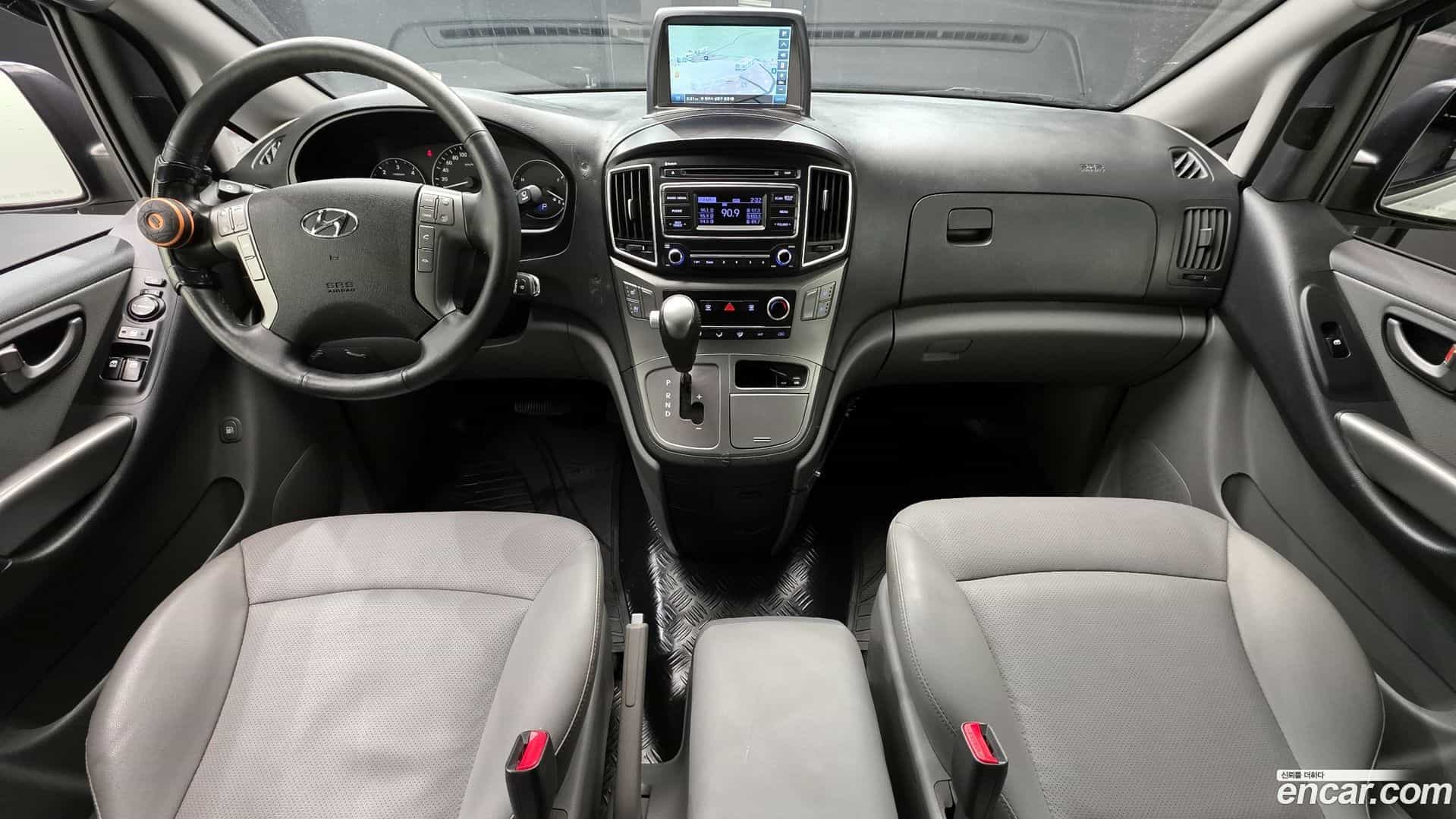 Starex Hyundai 2020.1-INNER-007