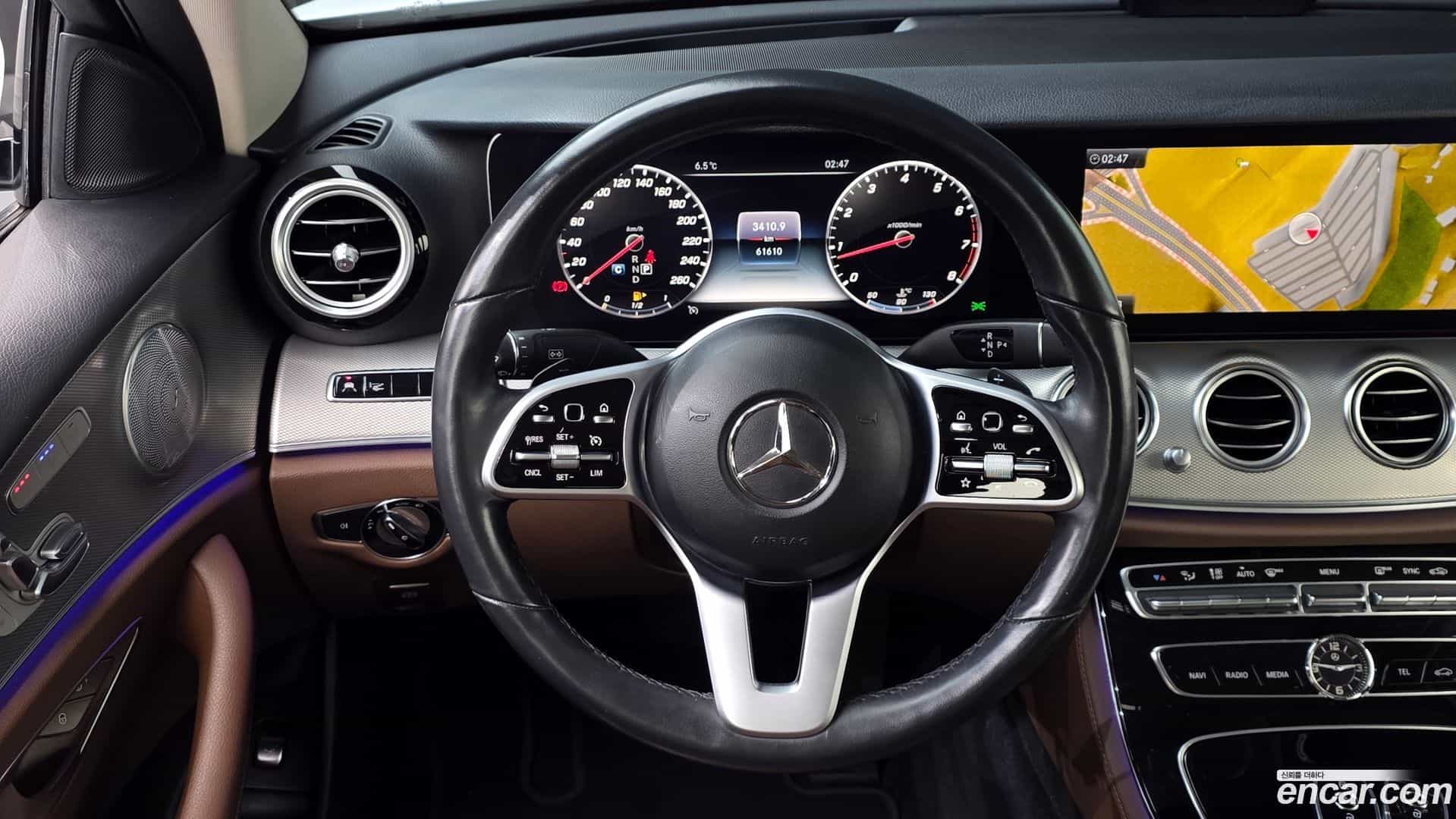 E-Class Mercedes-Benz 2019.3-OPTION-019