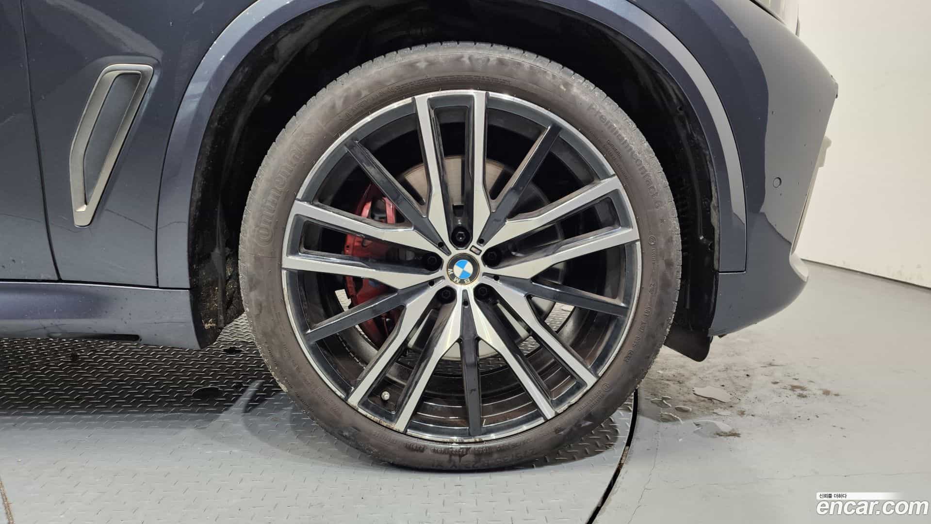 X5 BMW 2022.0-OUTER-005