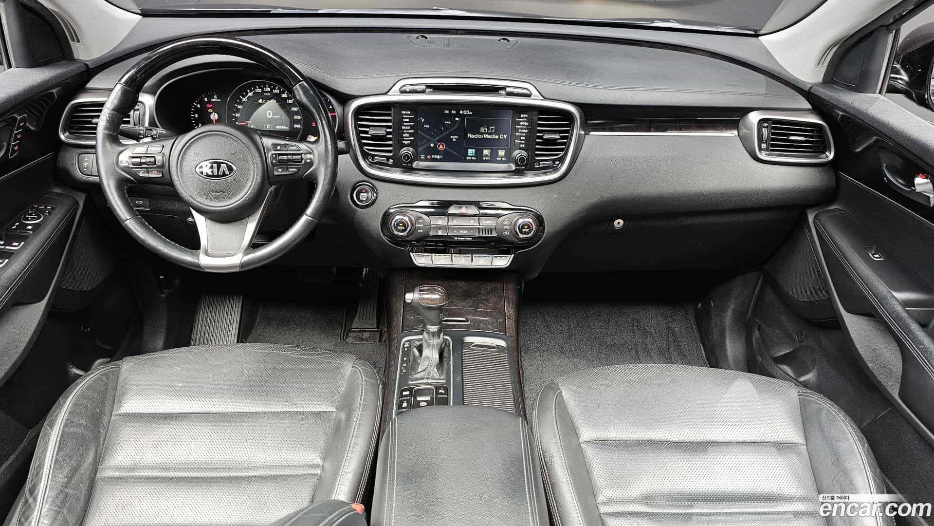 Sorento Kia 2015.7-INNER-007