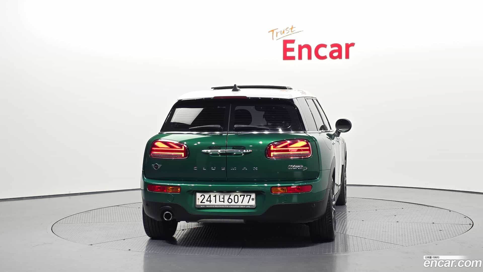 Clubman Mini 2020.10-OUTER-004