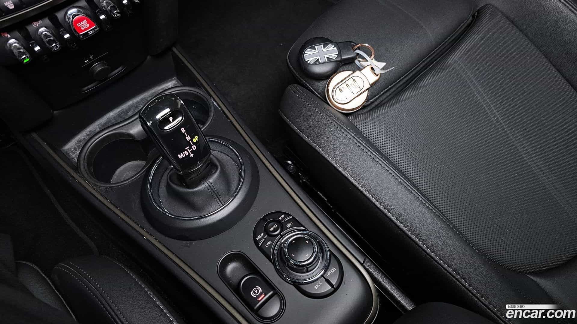 Countryman Mini 2023.7-INNER-009