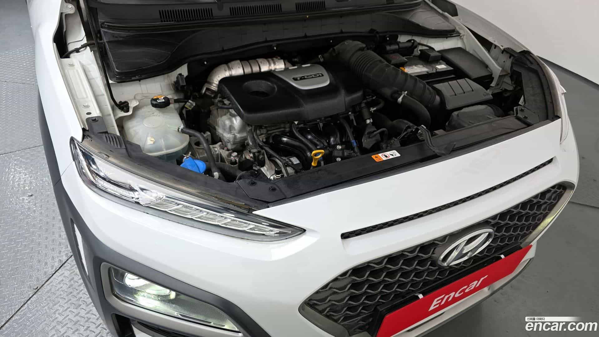 Kona Hyundai 2019.10-INNER-006