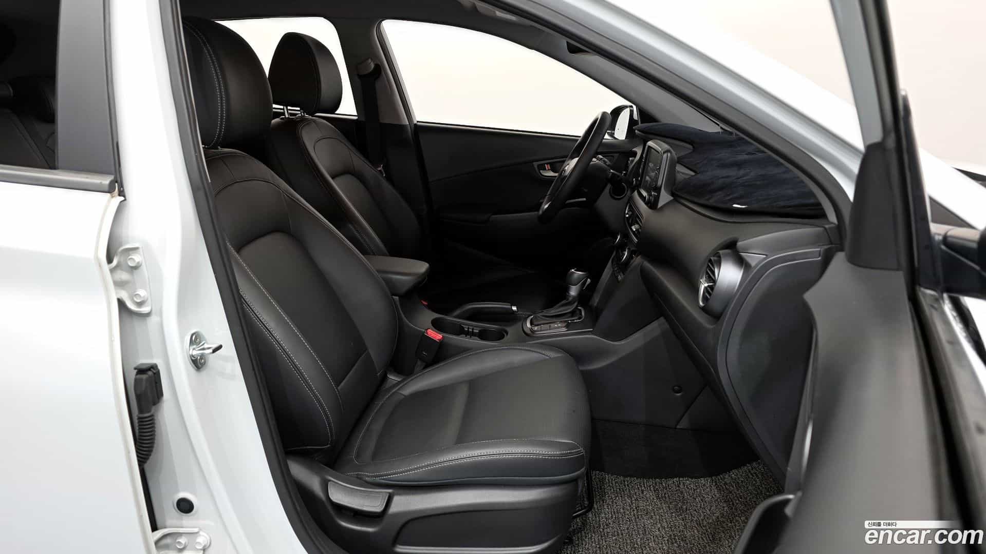 Kona Hyundai 2019.10-OPTION-015