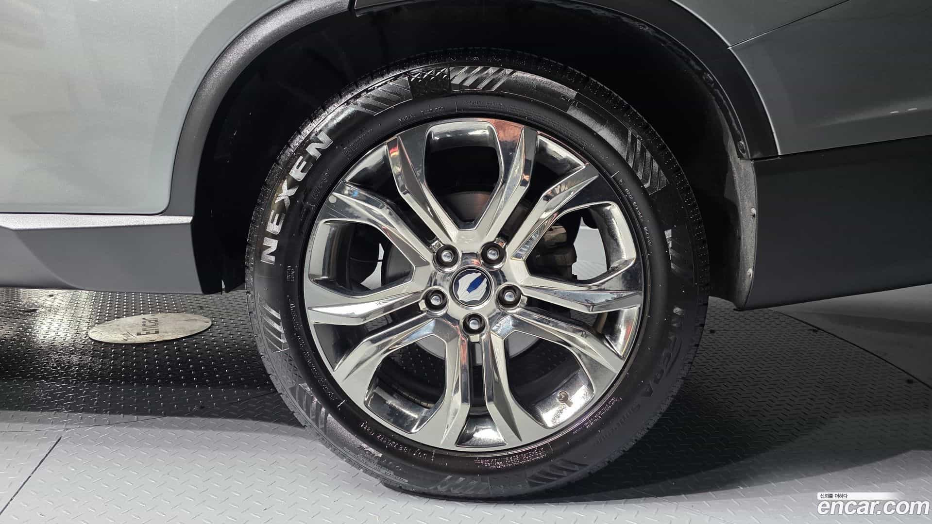 Rexton KG Mobility 2017.5-OUTER-005