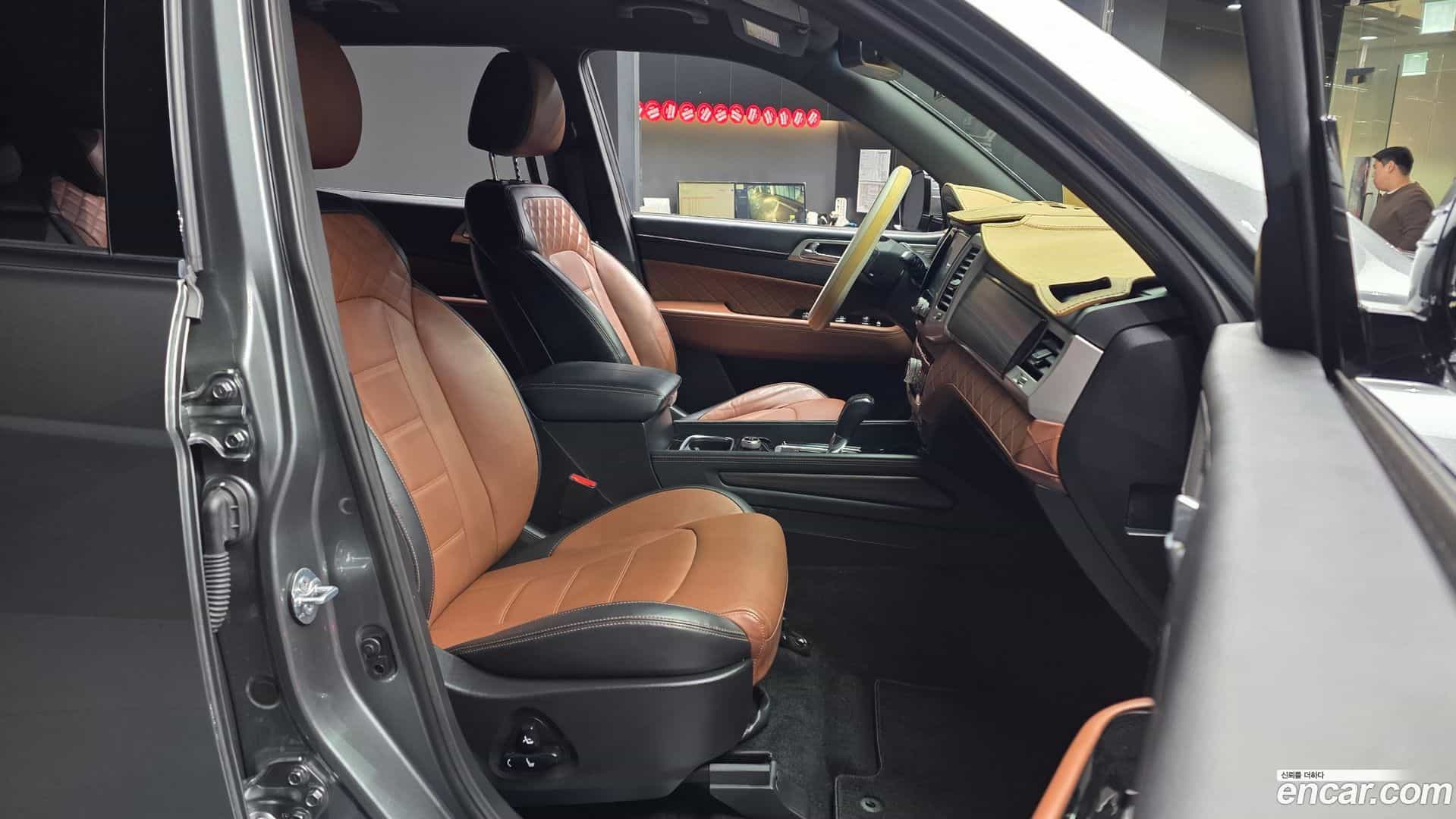 Rexton KG Mobility 2017.5-OPTION-015