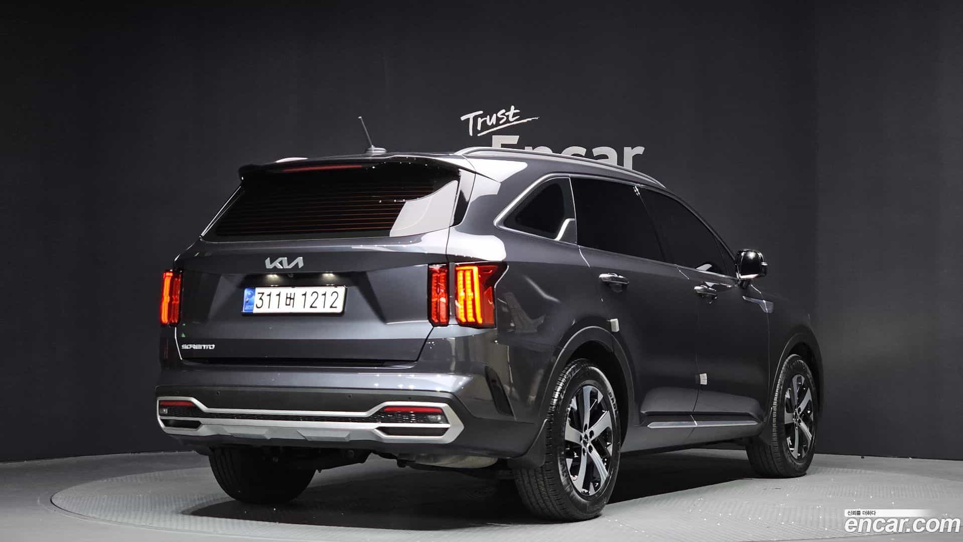 Sorento Kia 2023.6-OUTER-002