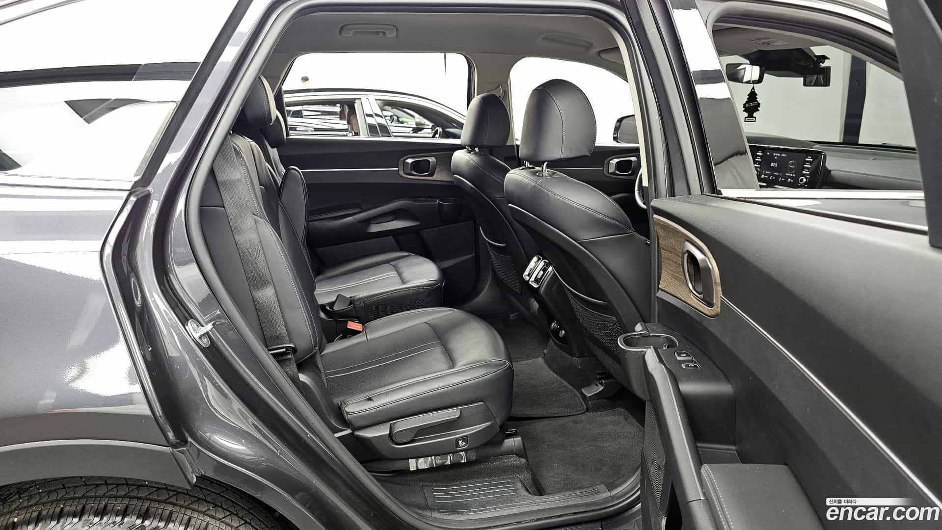 Sorento Kia 2023.6-OPTION-016