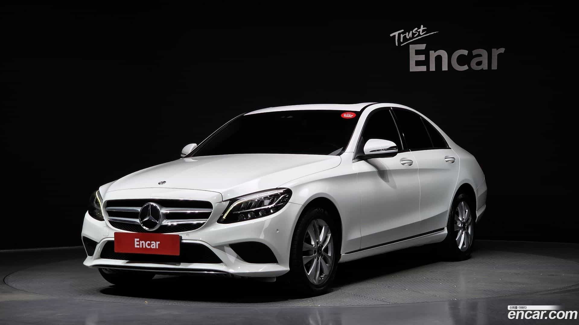 C-Class Mercedes-Benz 2020.1-OUTER-001