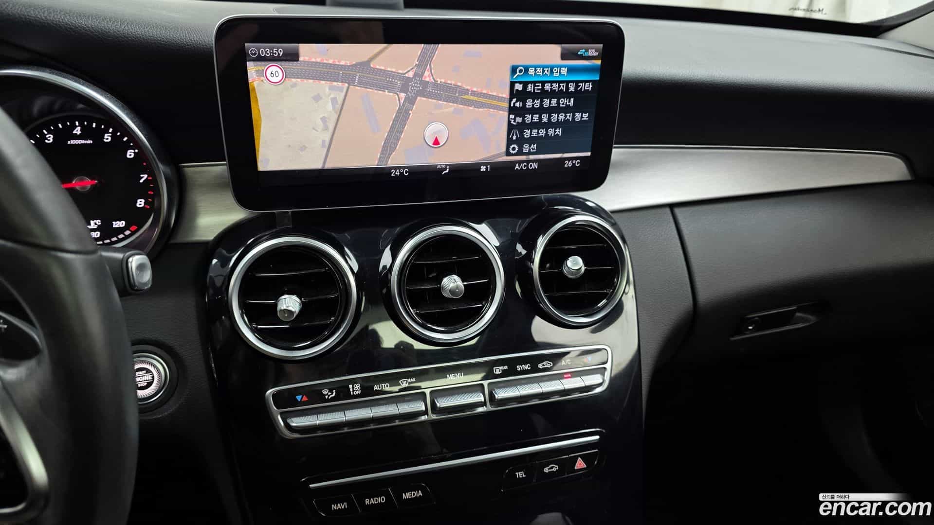 C-Class Mercedes-Benz 2020.1-OPTION-018