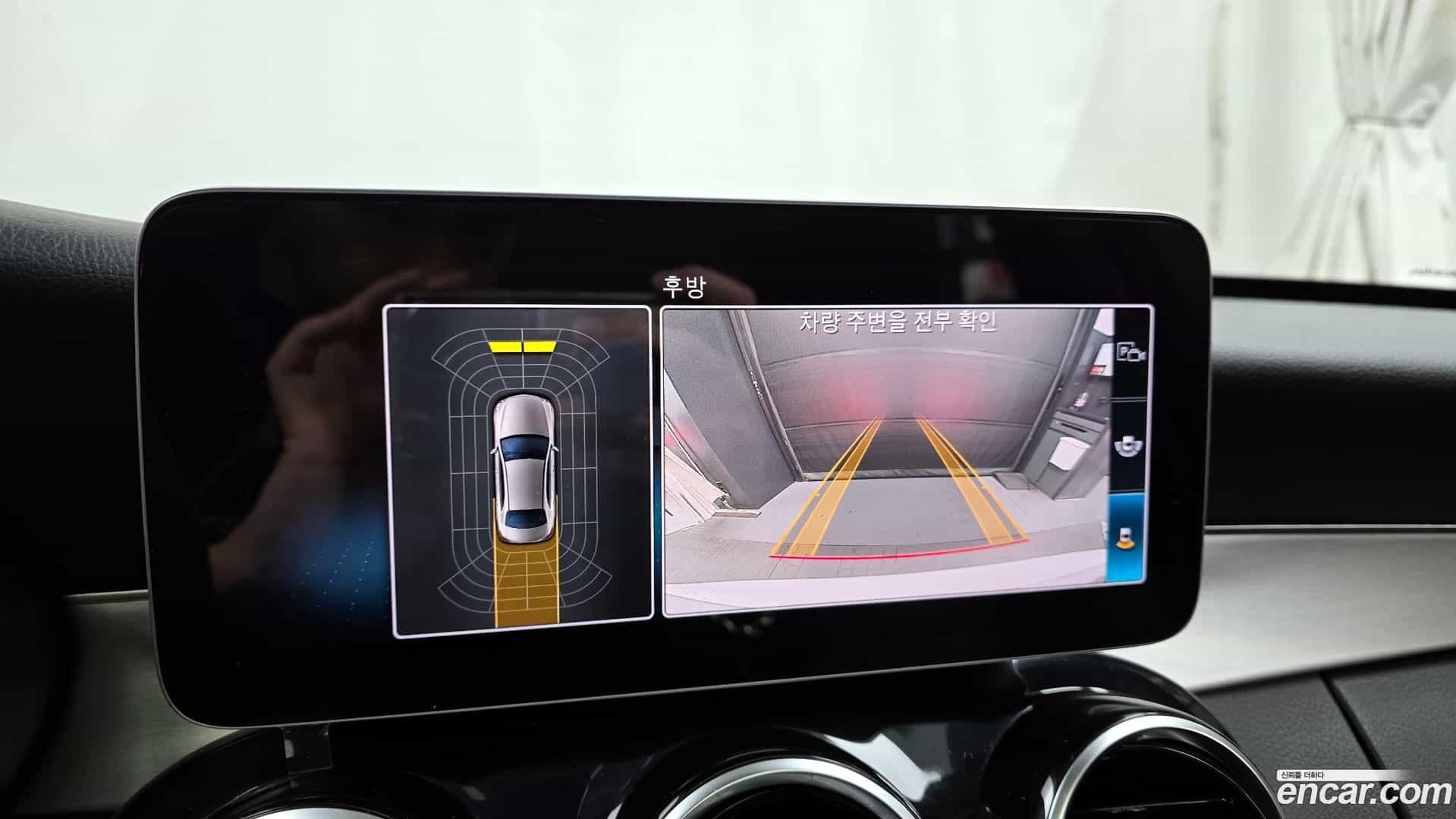C-Class Mercedes-Benz 2020.1-OPTION-019