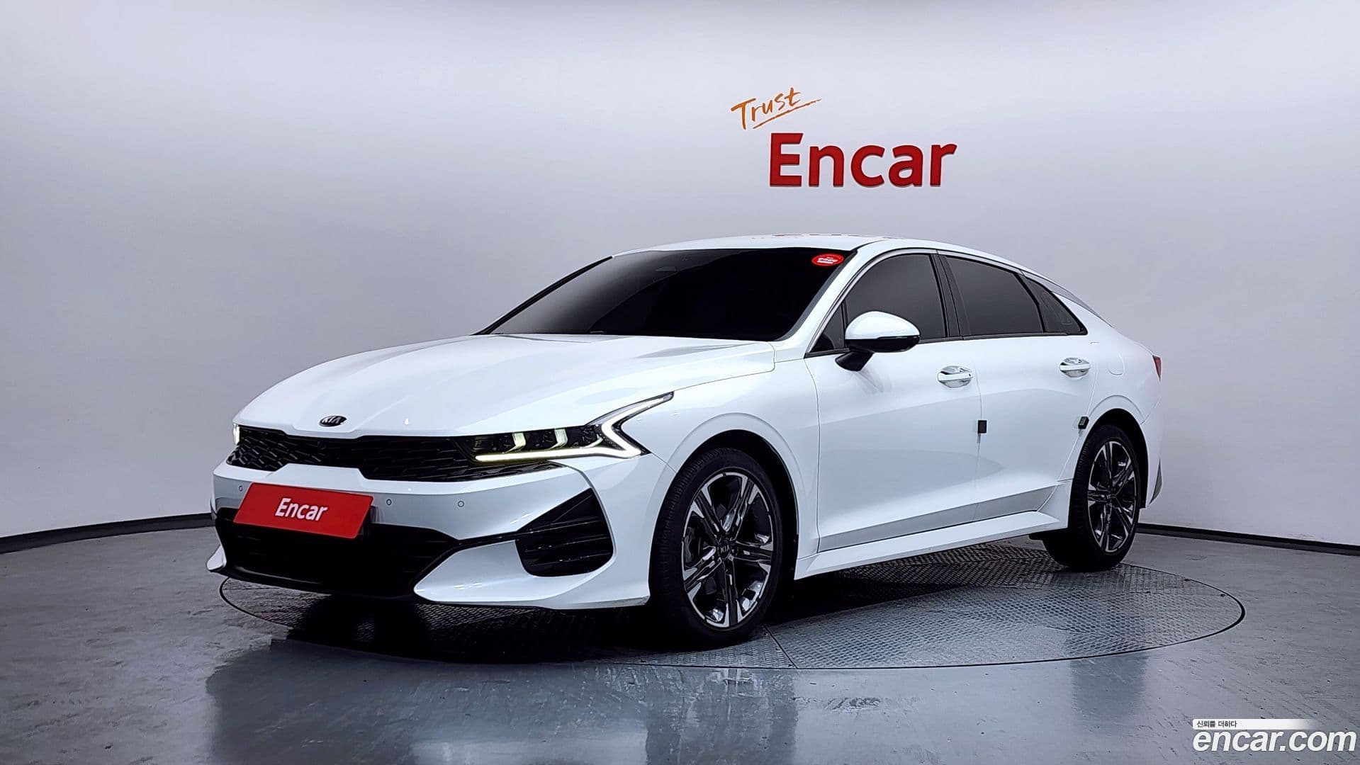 Main__Slider__Photo:K5 Kia 2021.1-0