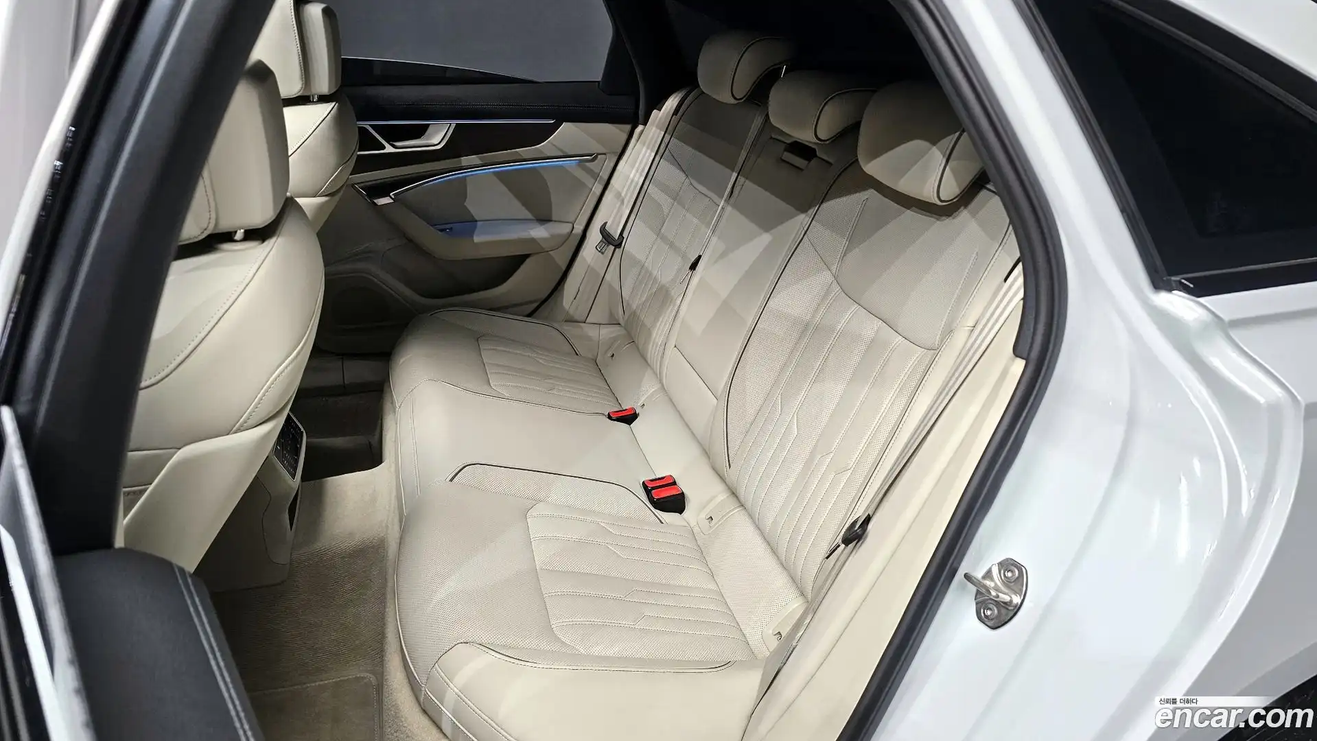 A6 Audi 2025.3-OPTION-017