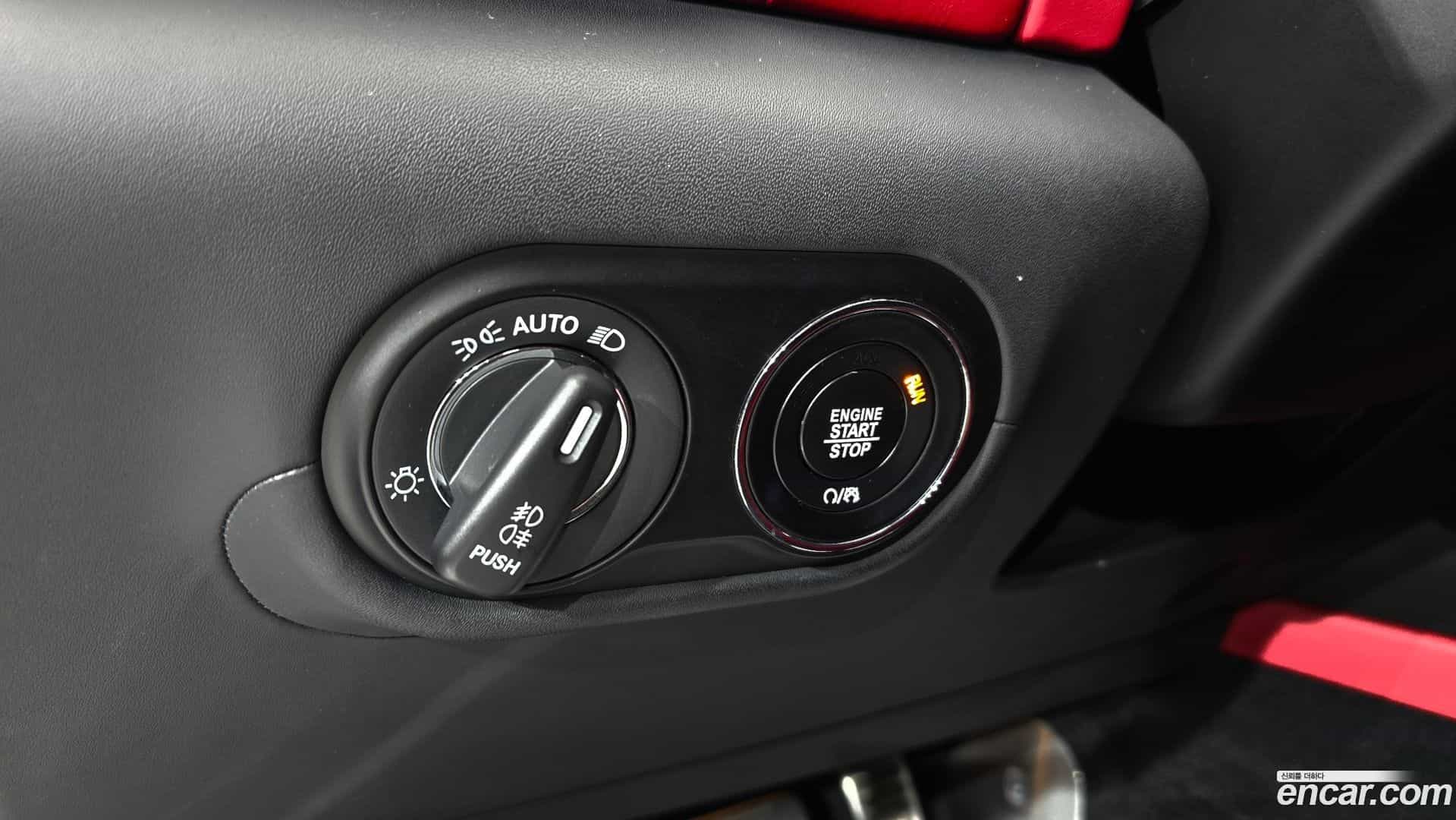 Levante Maserati 2019.10-OPTION-021