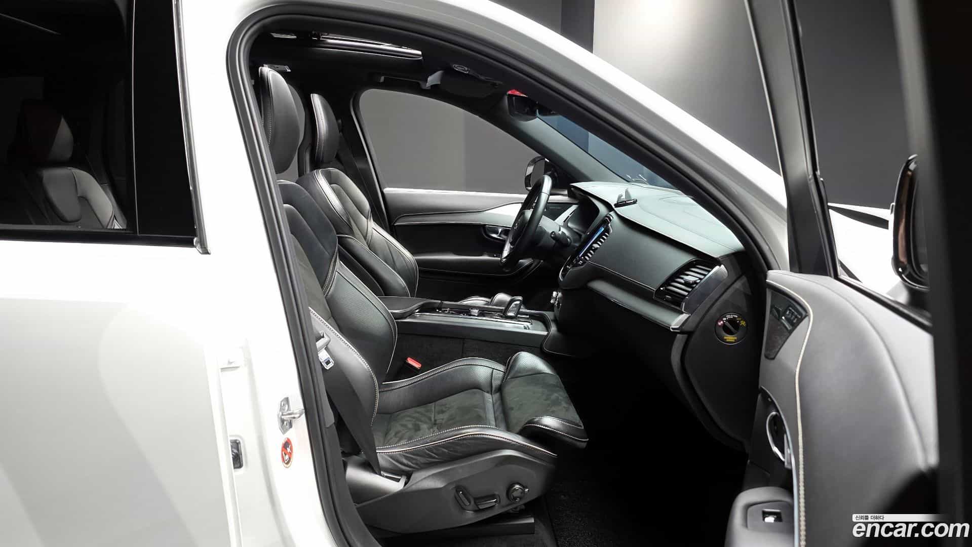 XC90 Volvo 2020.11-INNER-010