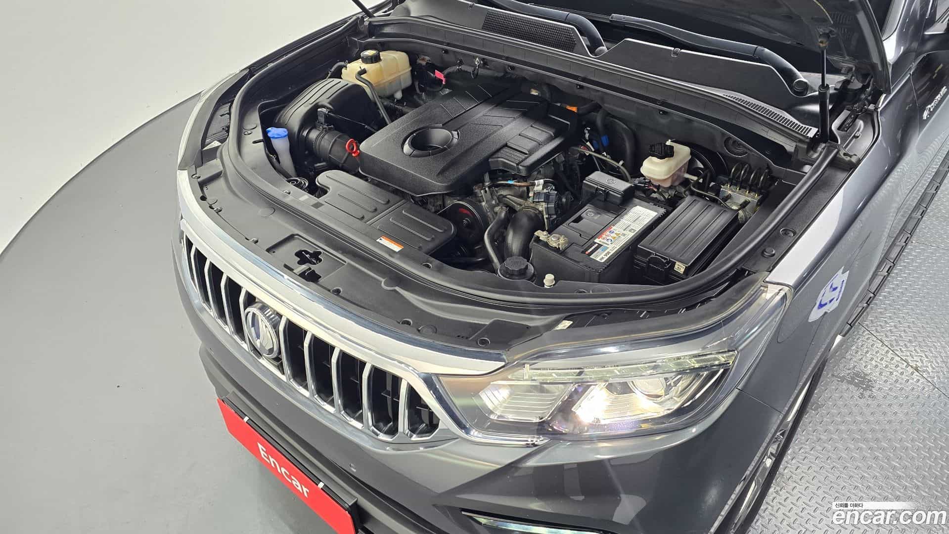 Rexton KG Mobility 2020.0-INNER-006
