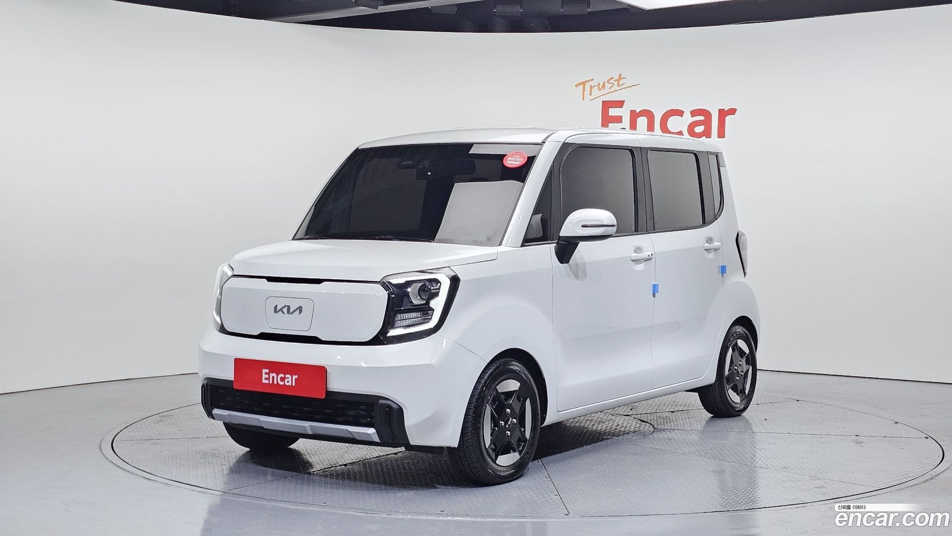 Main__Slider__Photo:RAY Kia 2024.5-0