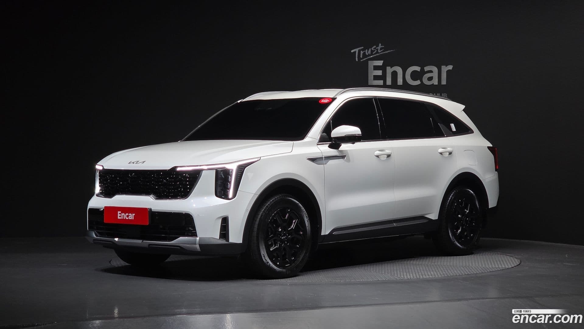 Main__Slider__Photo:Sorento Kia 2024.1-0