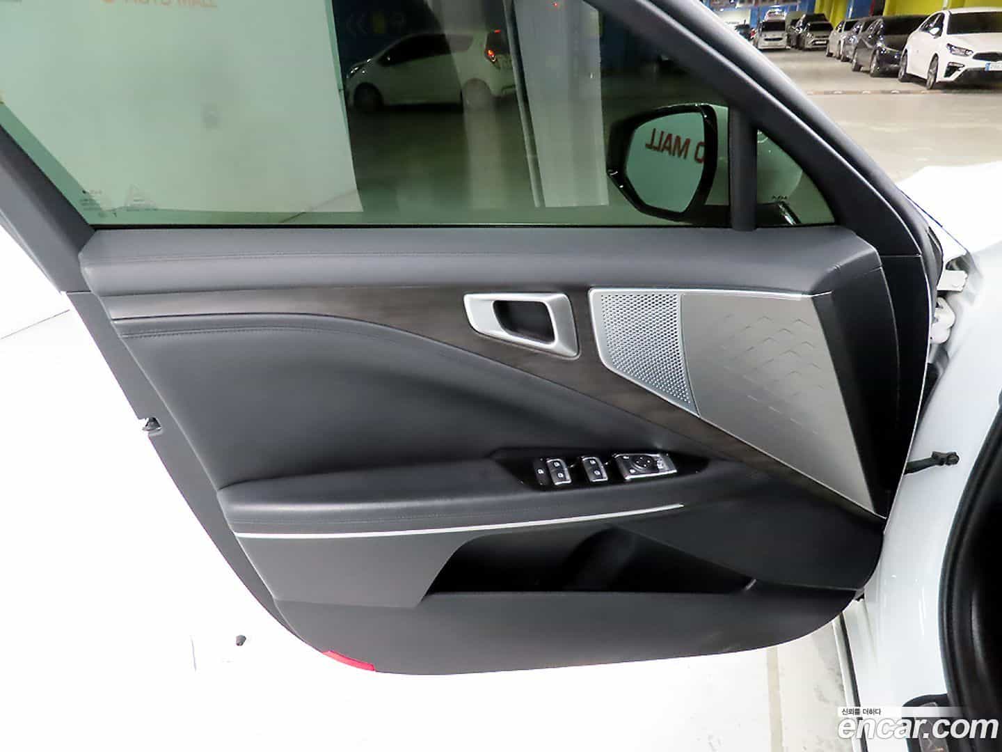 K8 Kia 2022.2-OPTION-019