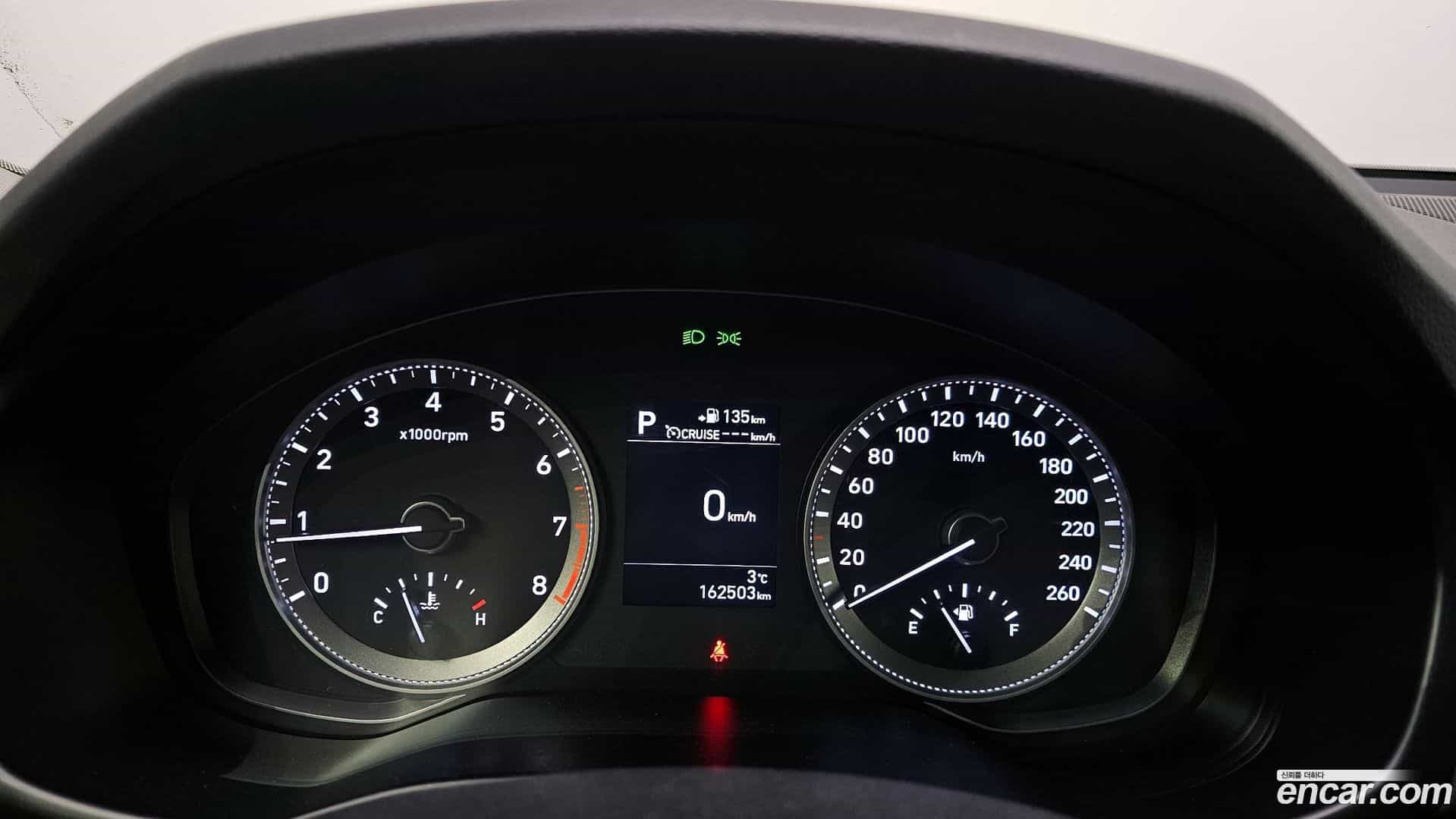 Grandeur Hyundai 2017.9-INNER-008