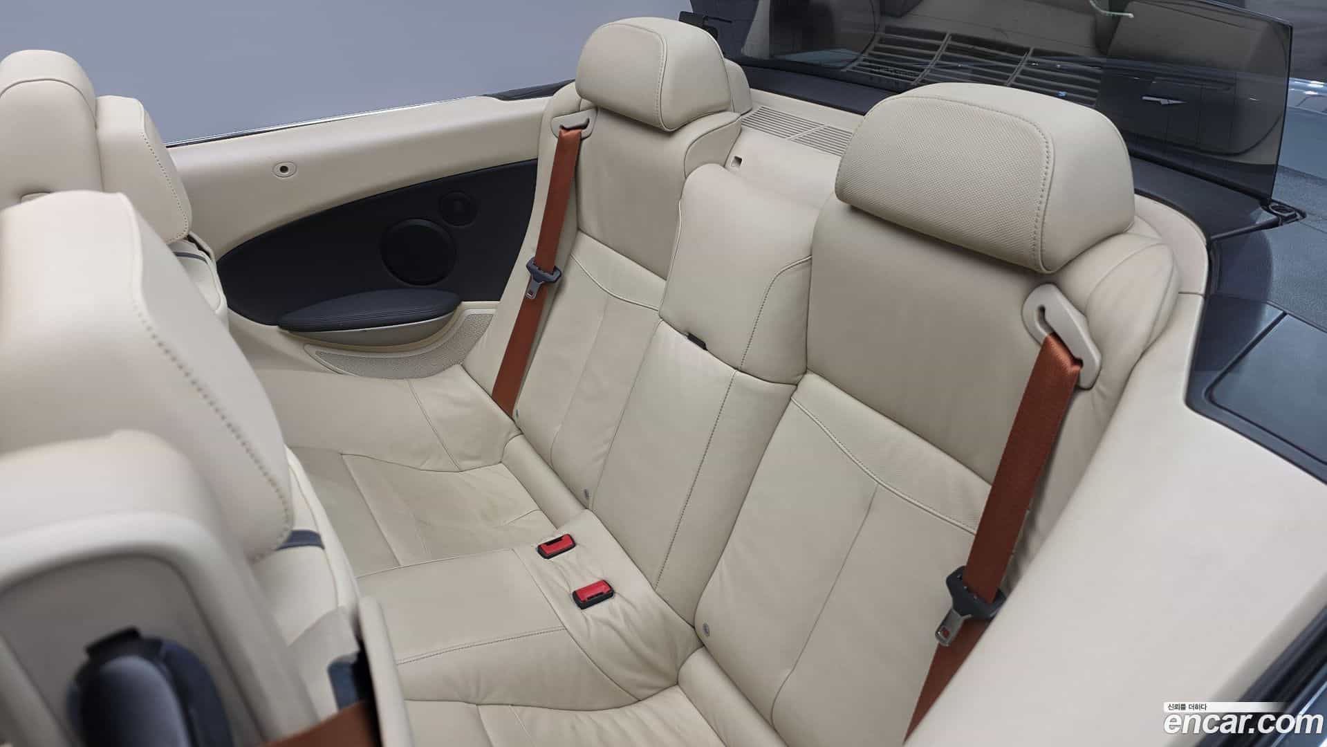 6-Series BMW 2008.6-OPTION-015