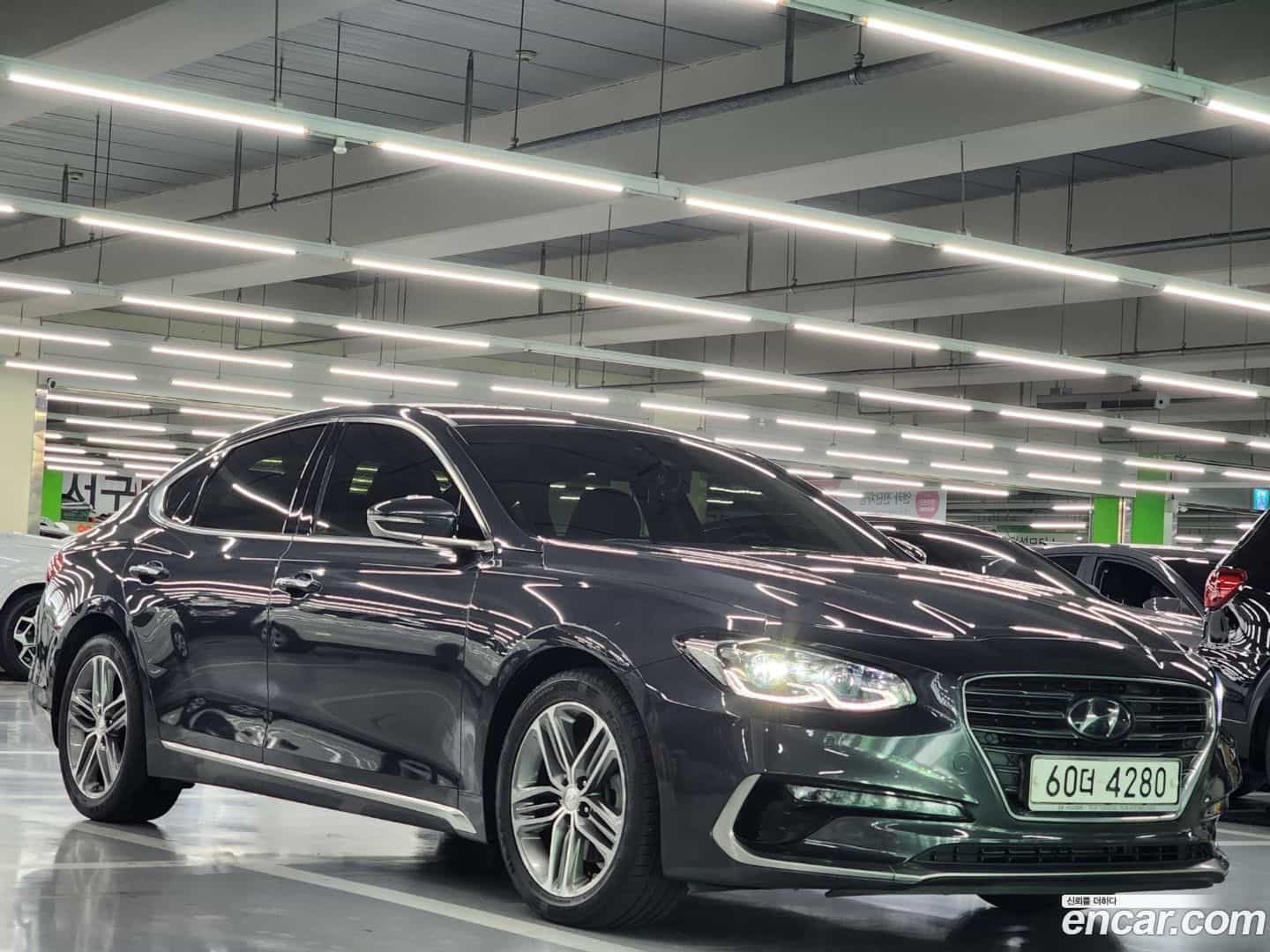 Grandeur Hyundai 2017.8-OUTER-002