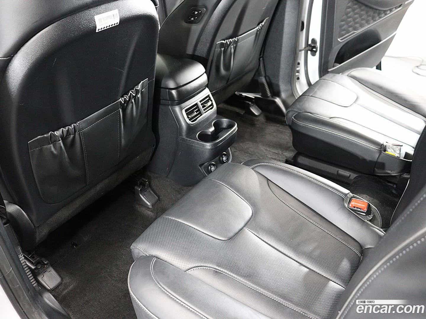 Santafe Hyundai 2023.1-OPTION-022
