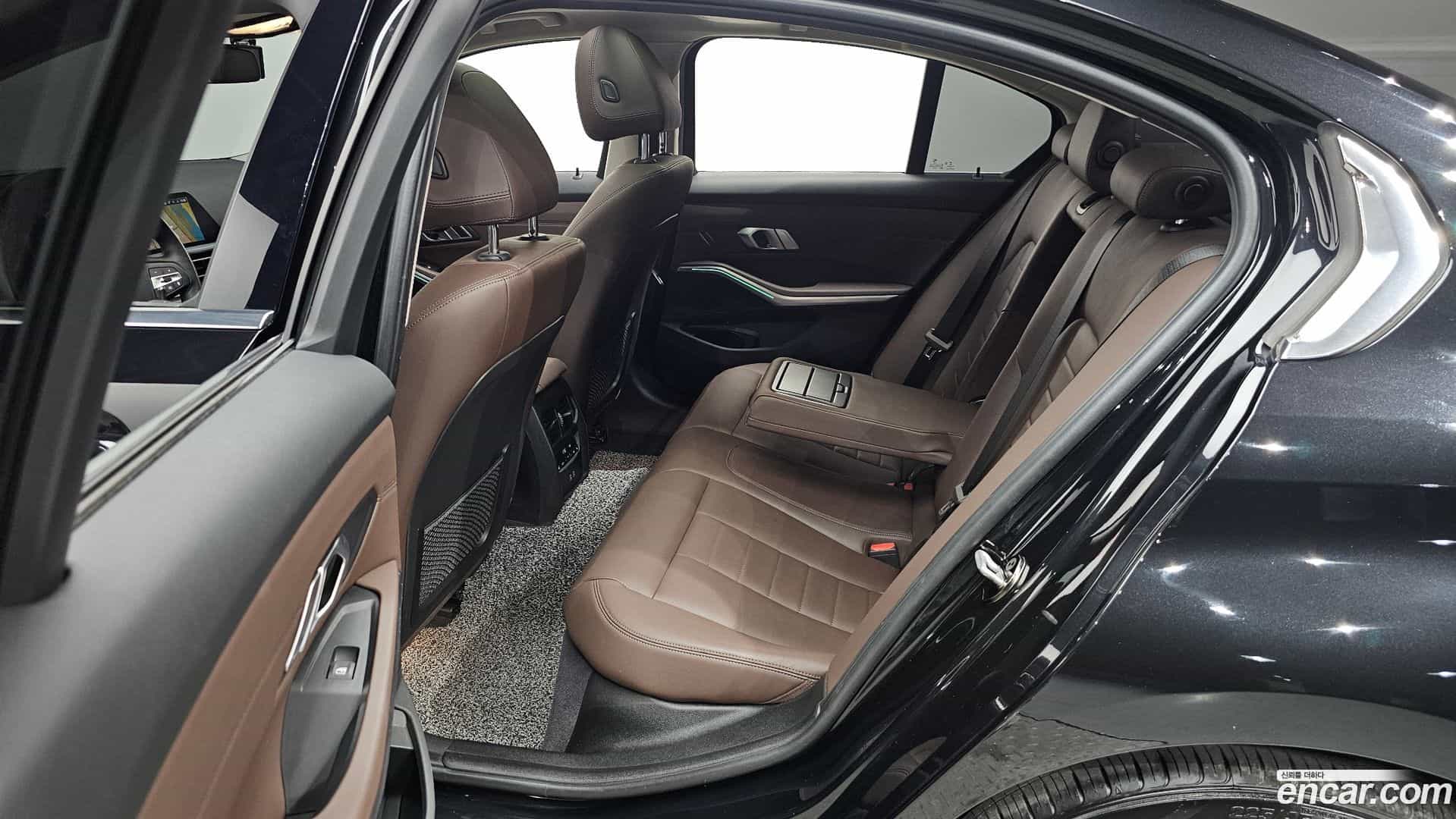 3-Series BMW 2021.4-OPTION-015