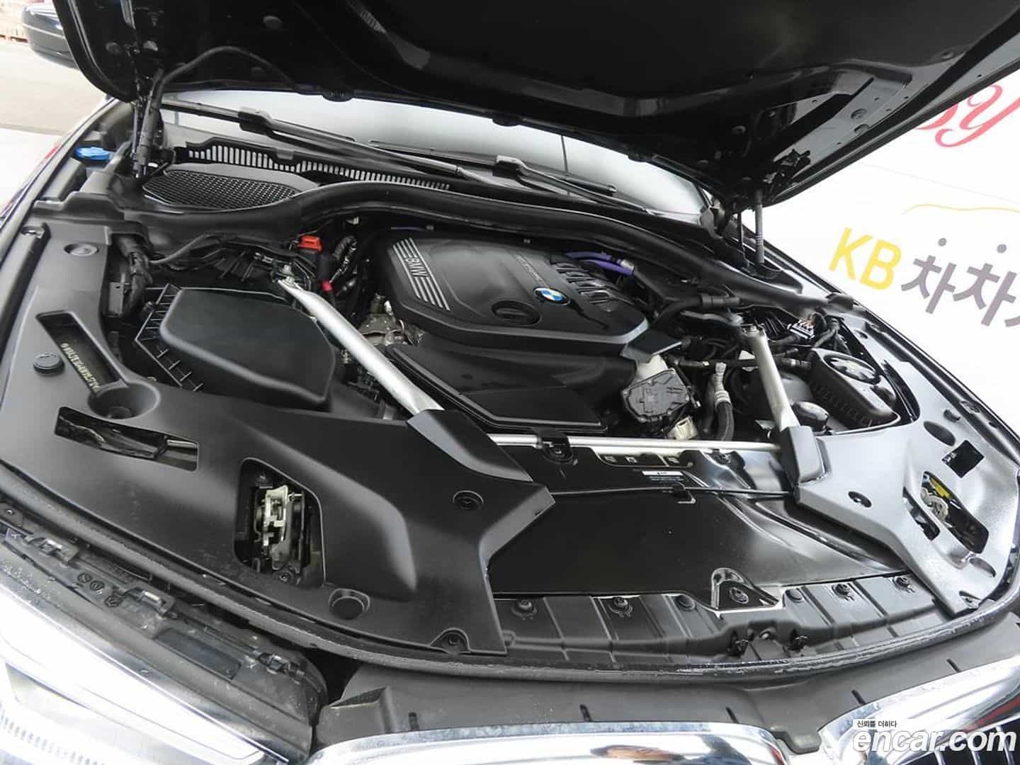 5-Series BMW 2022.2-OPTION-023