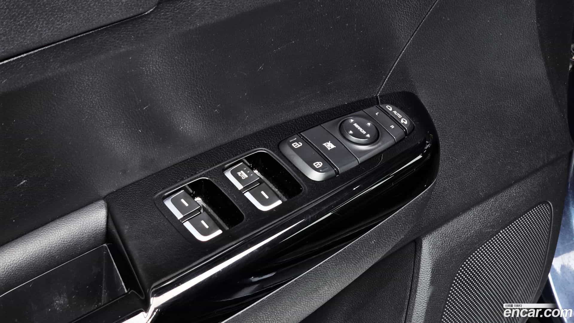Sportage Kia 2016.10-OPTION-023