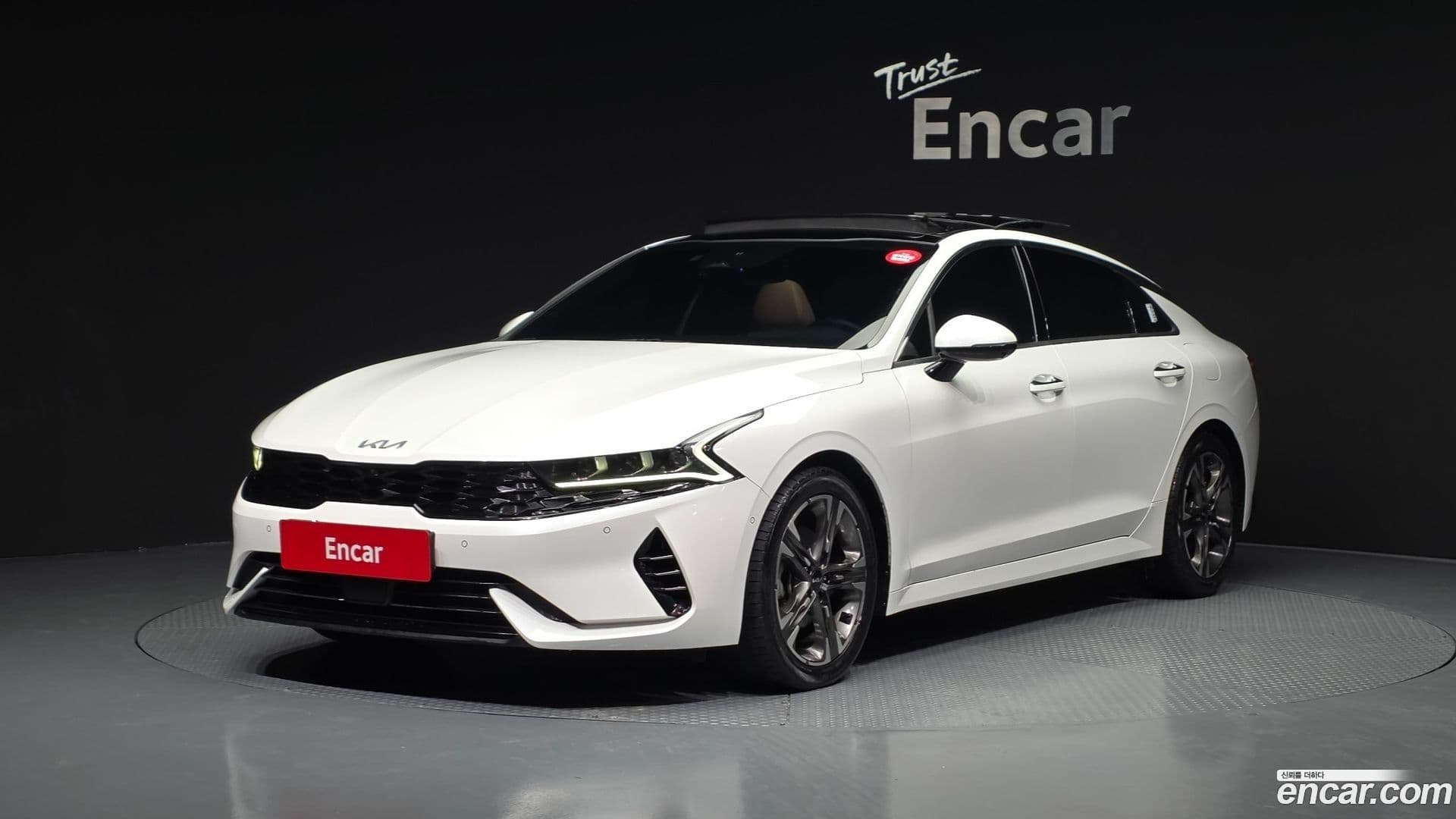 Main__Slider__Photo:K5 Kia 2022.8-0