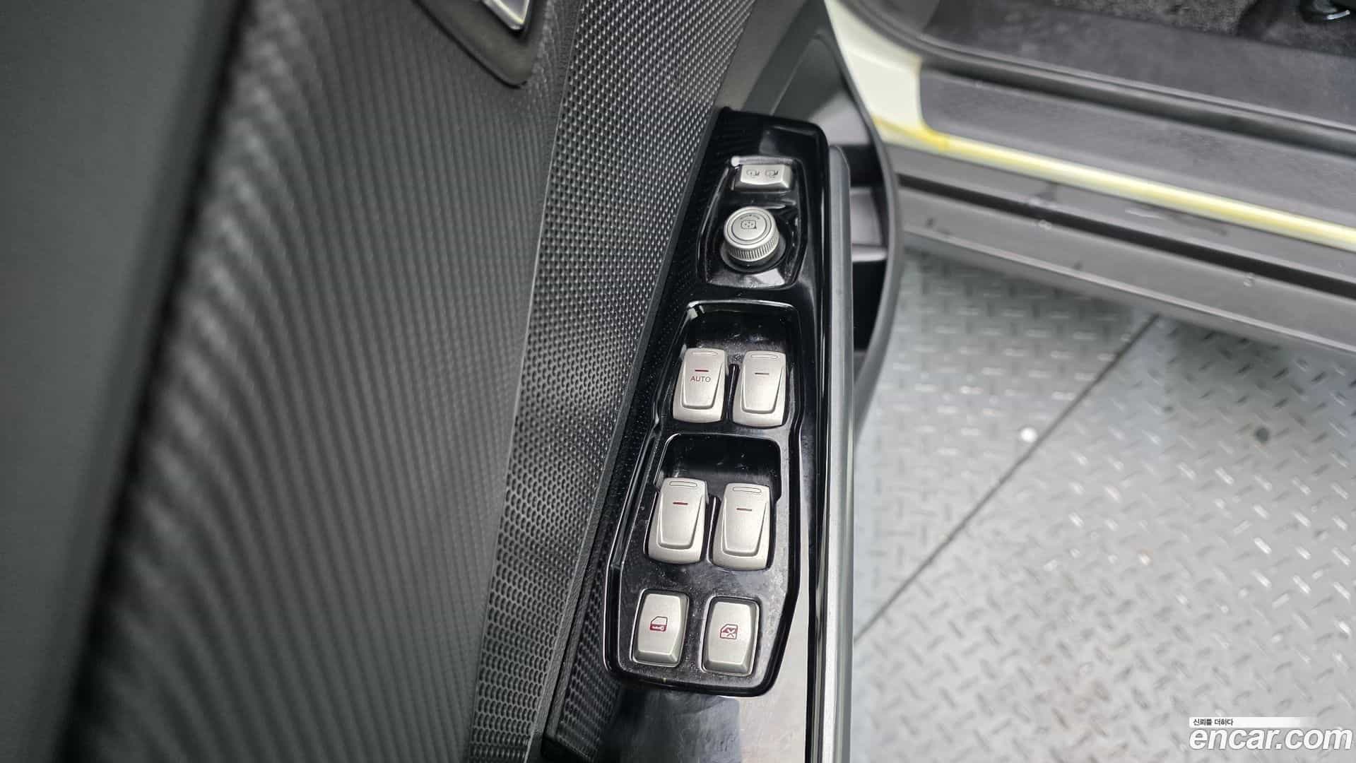 TIBOLI KG Mobility 2018.4-OPTION-018