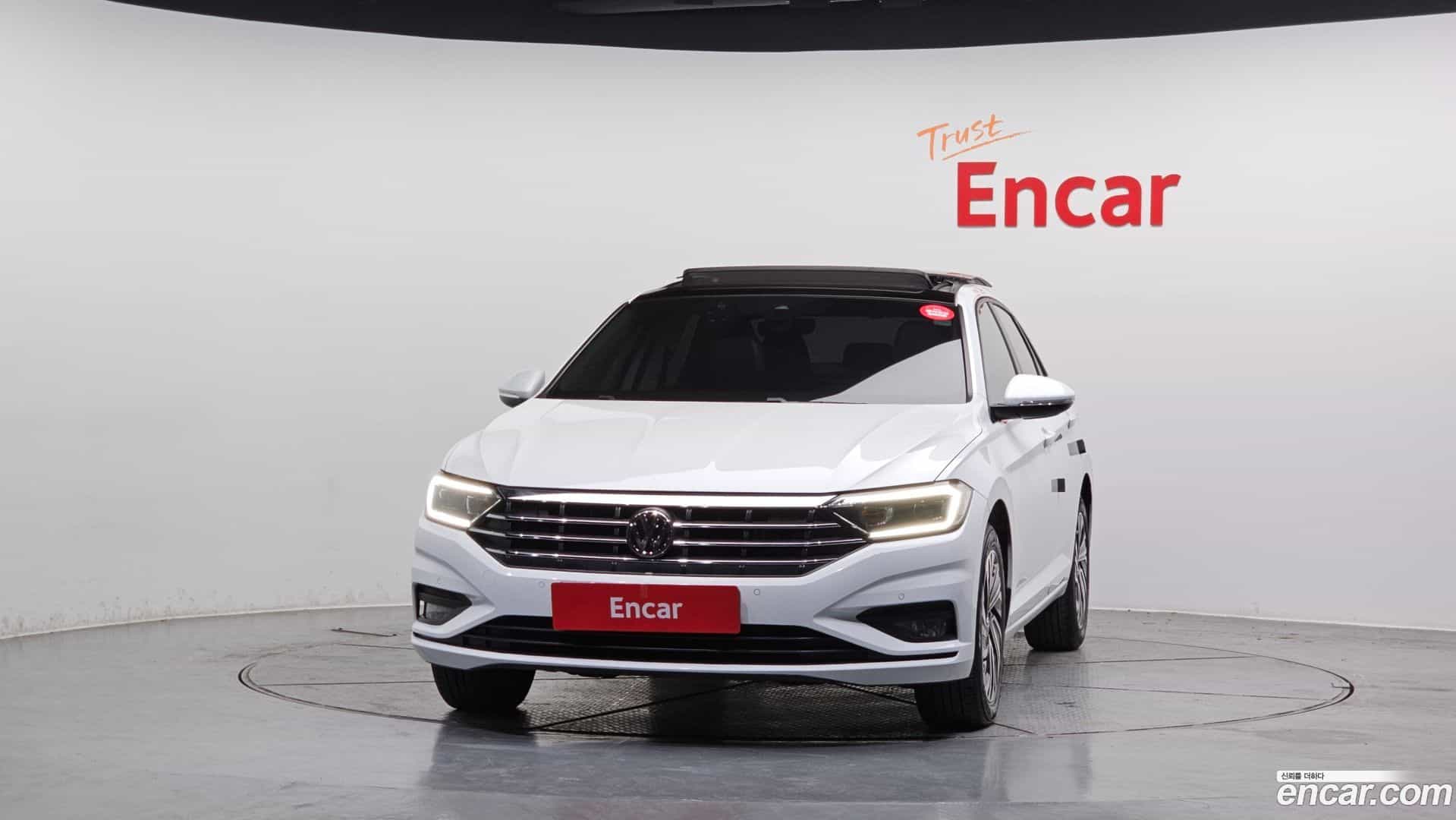Jetta Volkswagen 2021.4-OUTER-003