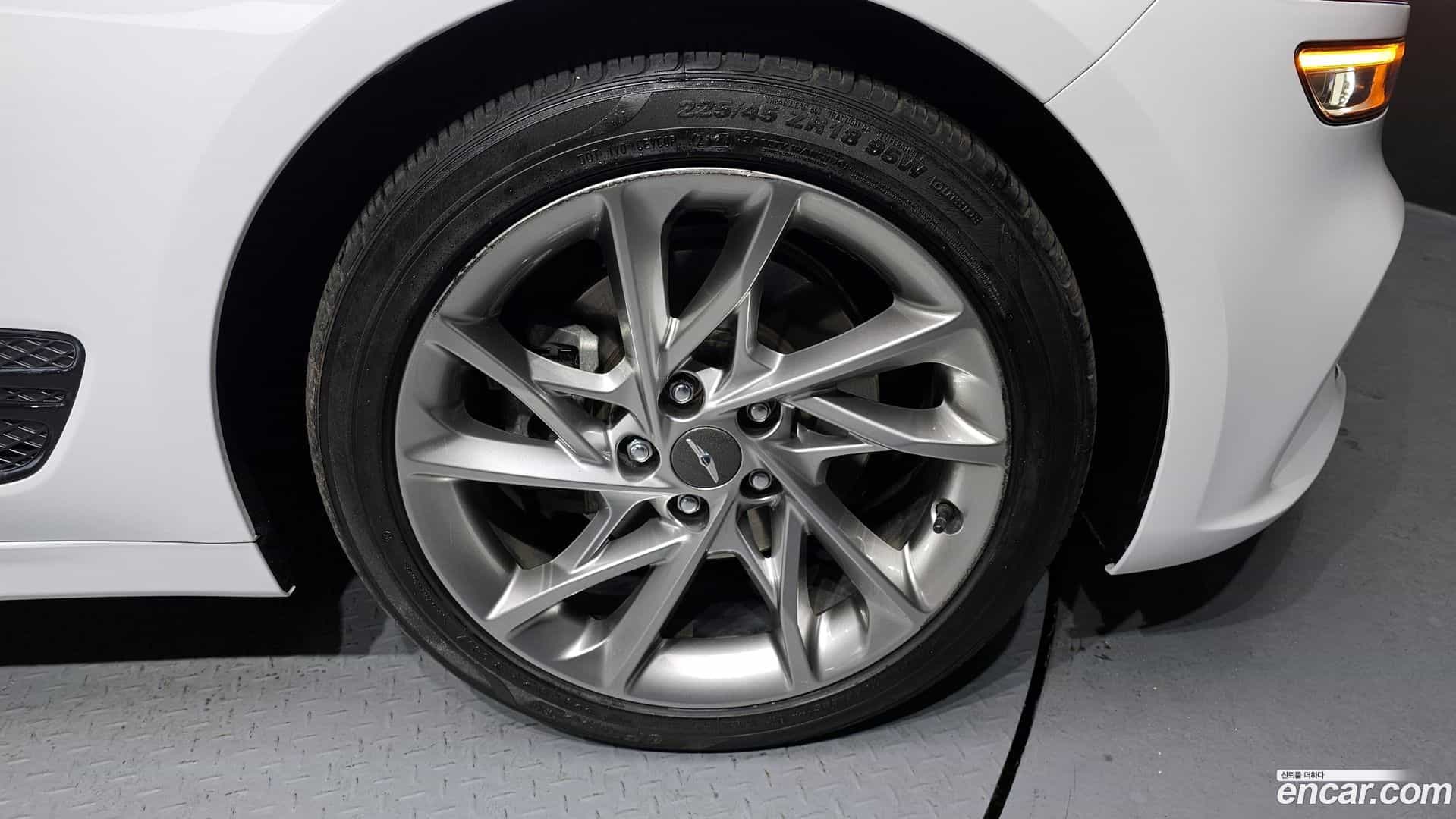 G70 Genesis 2021.2-OUTER-005