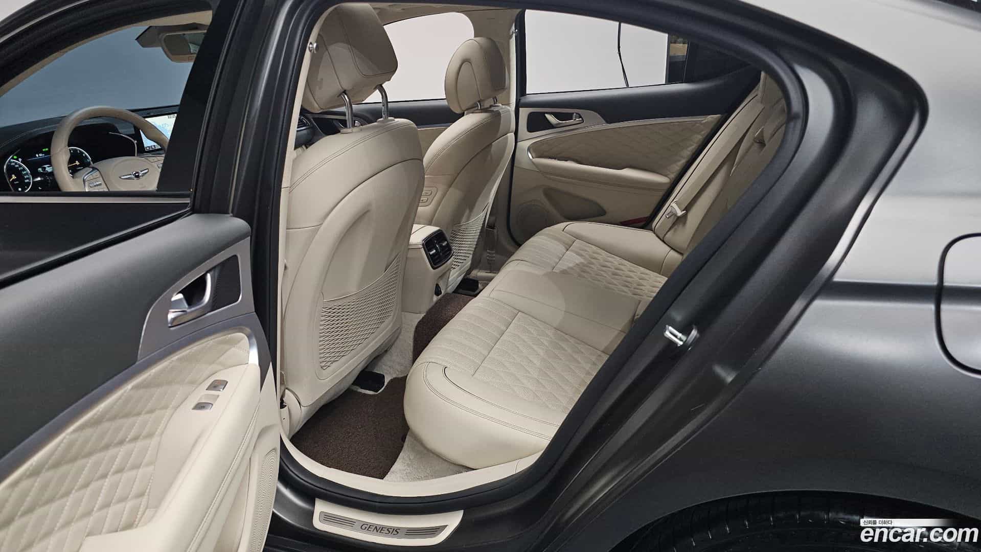 G70 Genesis 2022.3-OPTION-016