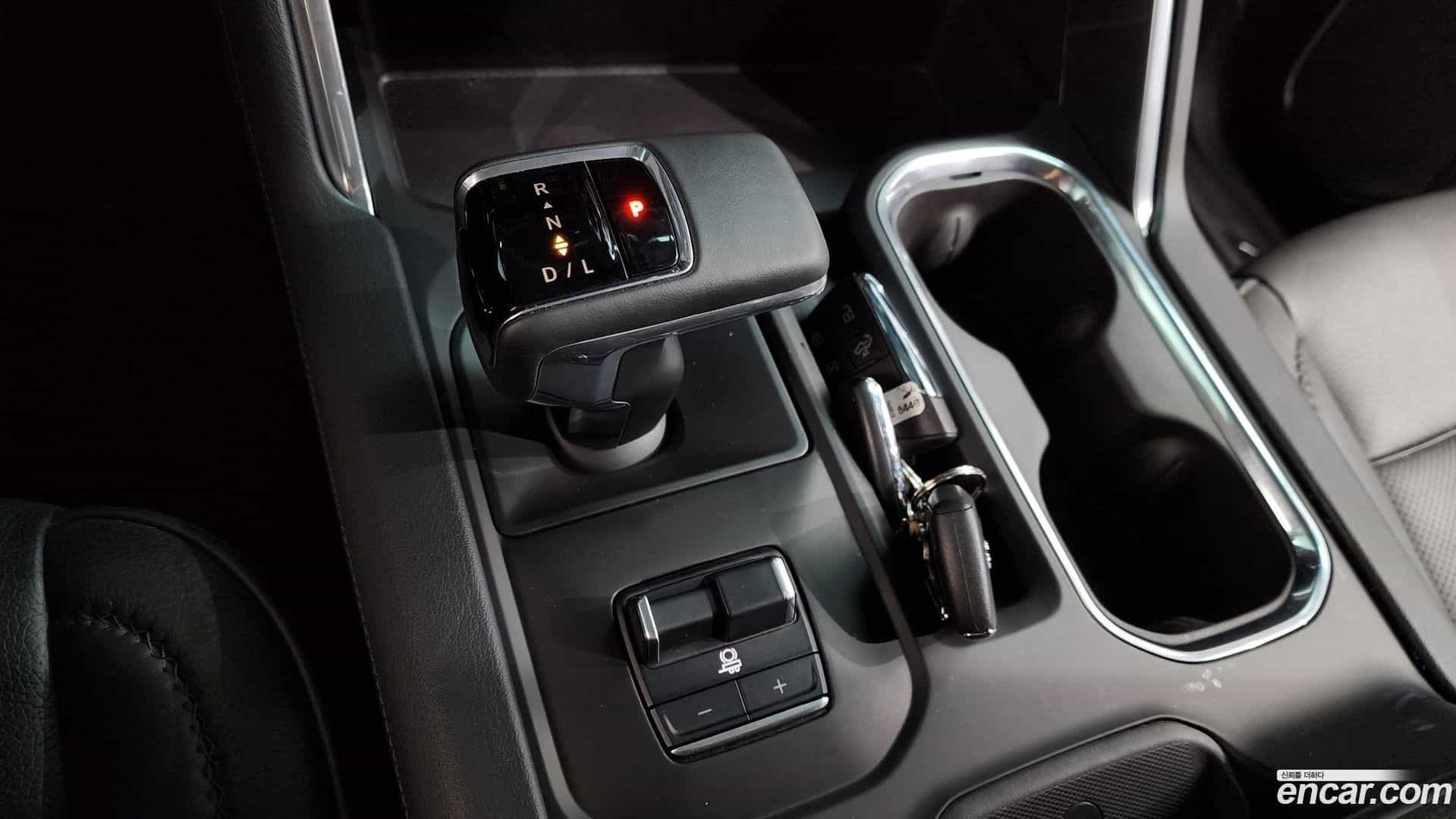 Sierra GMC 2023.7-INNER-009