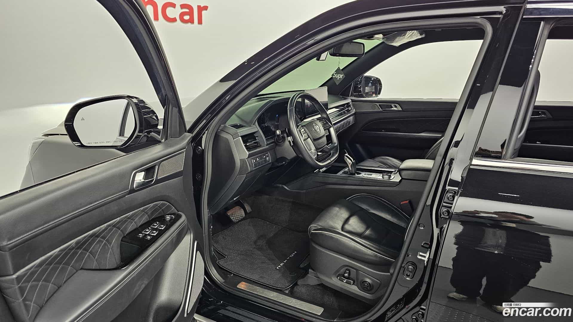Rexton KG Mobility 2023.7-OPTION-015