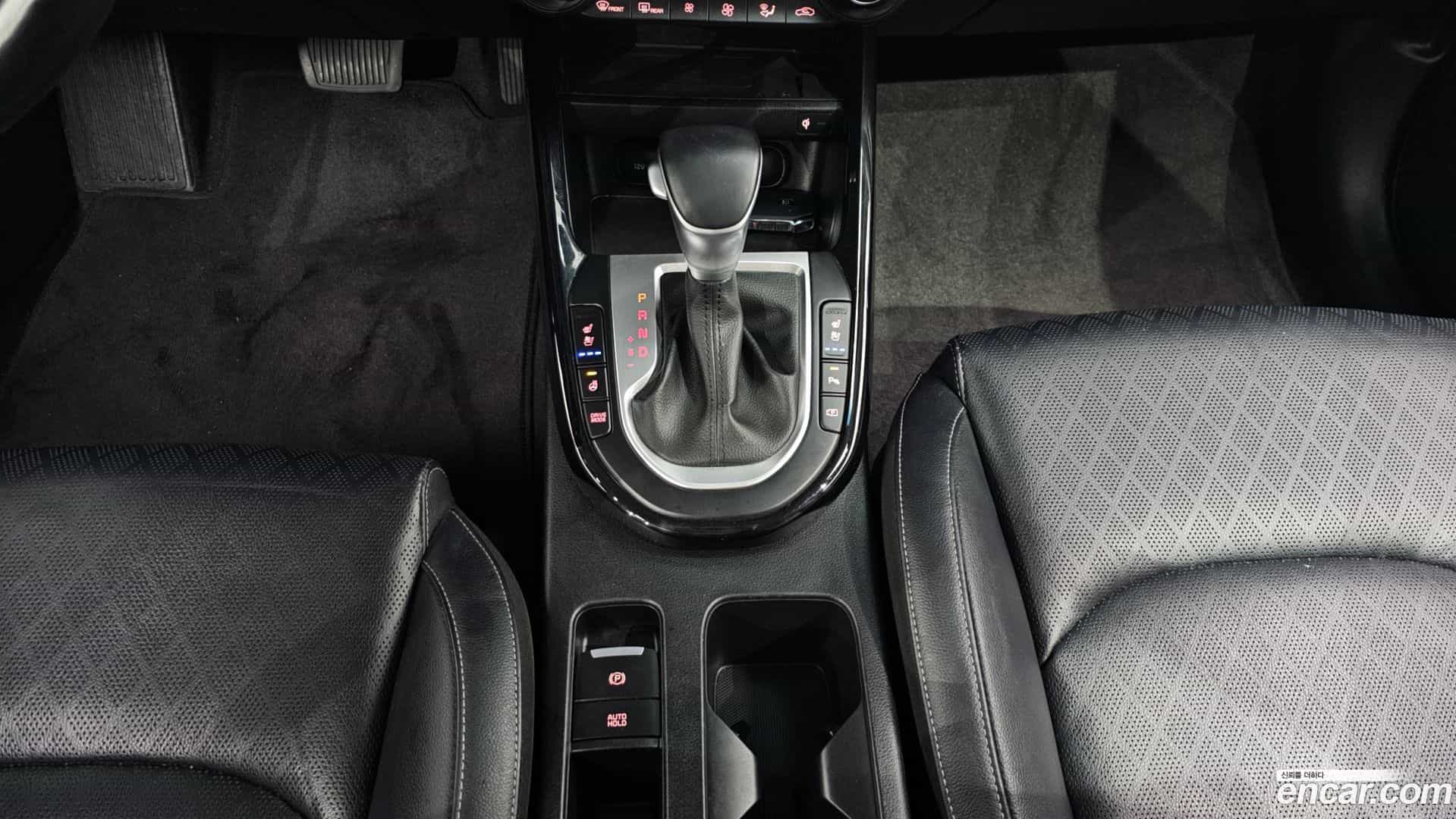K3 Kia 2022.1-INNER-009