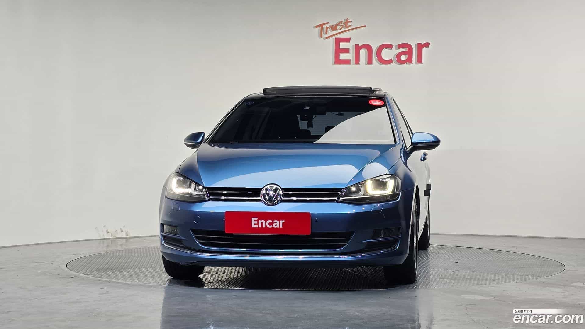 Golf Volkswagen 2016.3-OUTER-003