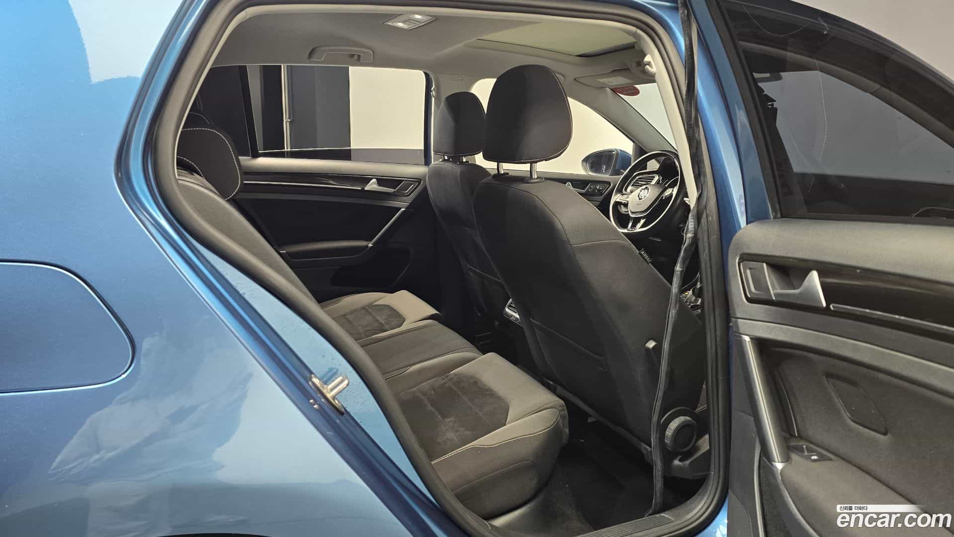Golf Volkswagen 2016.3-OPTION-016