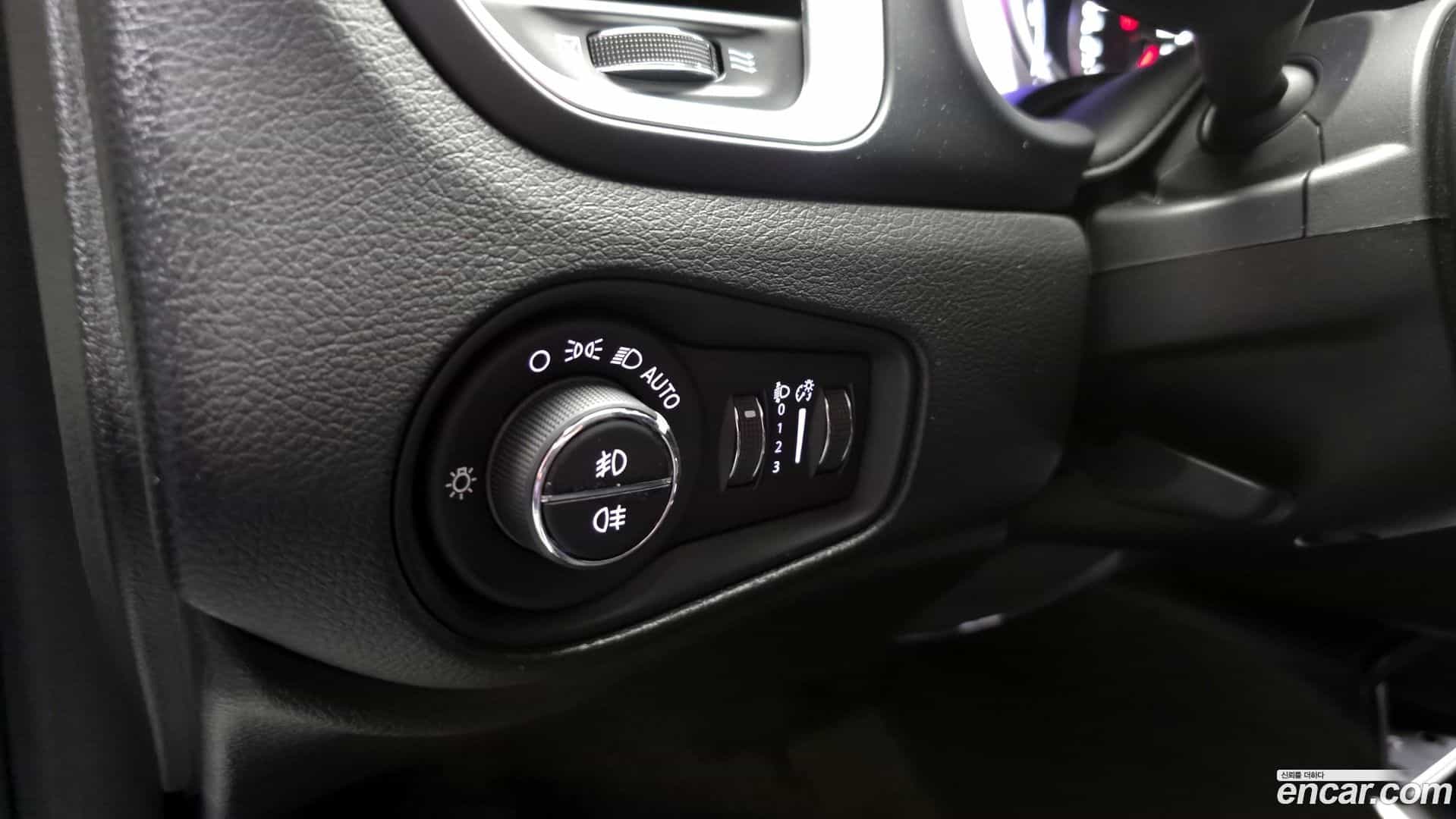 Renegade Jeep 2021.5-OPTION-019