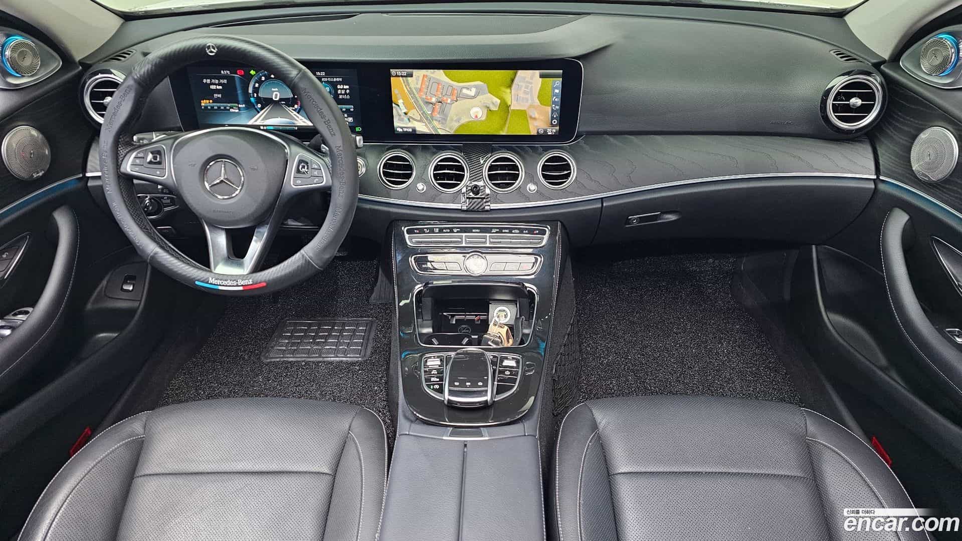 E-Class Mercedes-Benz 2017.1-INNER-007
