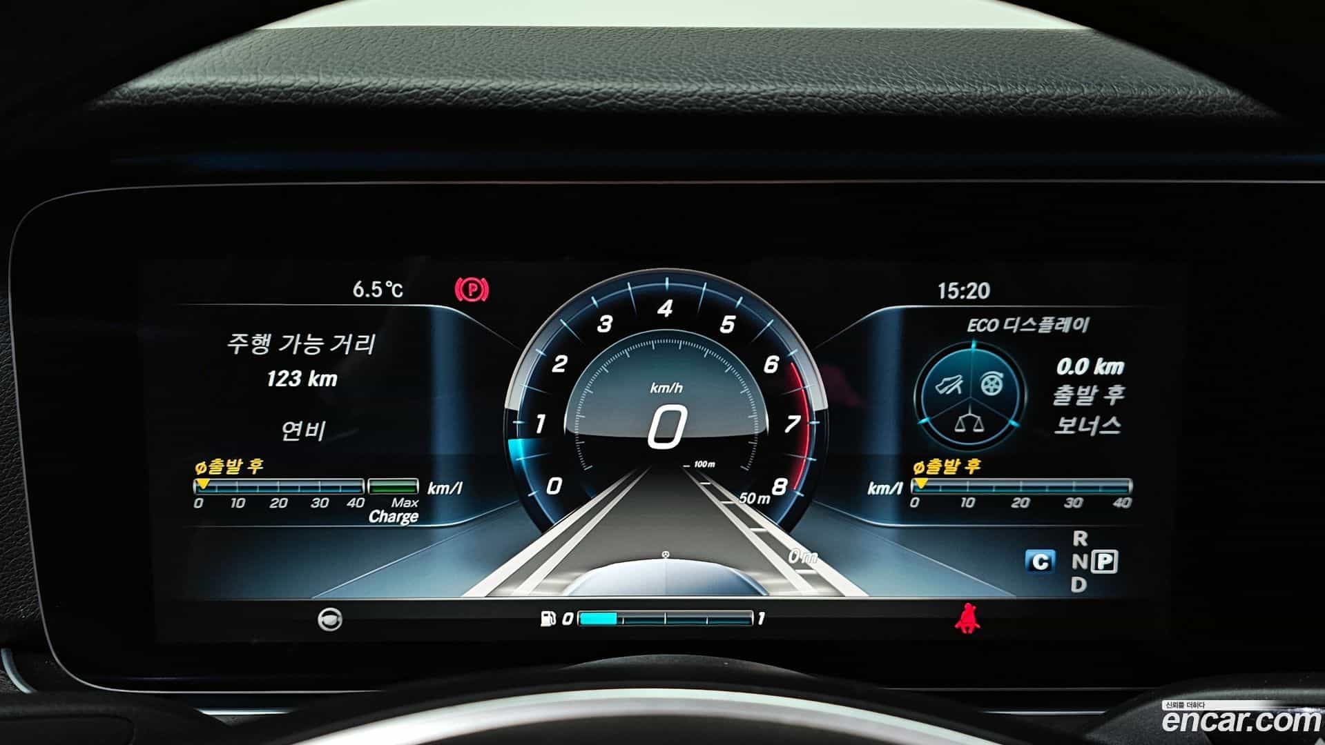 E-Class Mercedes-Benz 2017.1-INNER-008