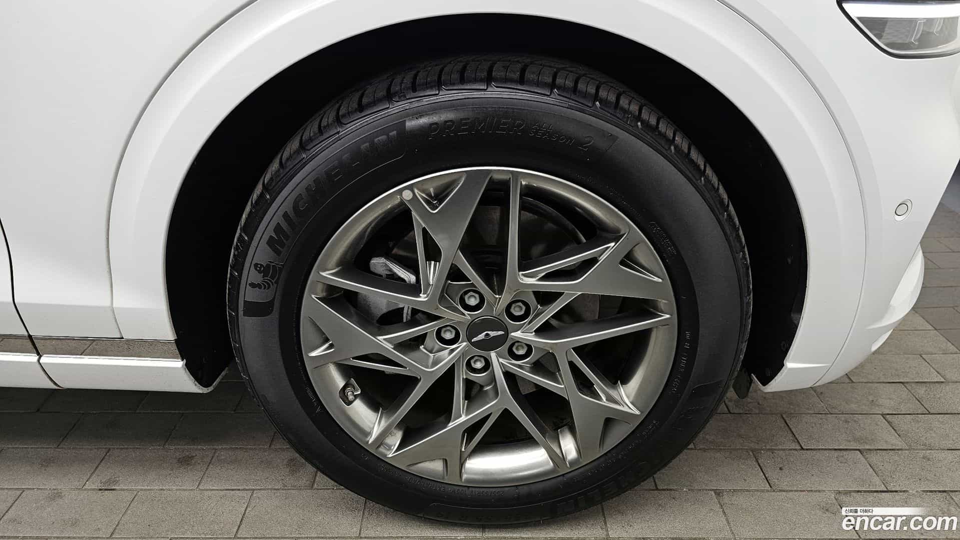 GV70 Genesis 2022.3-OUTER-005