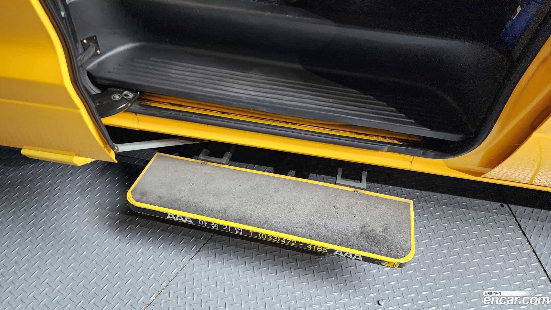 Starex Hyundai 2019.3-OPTION-023