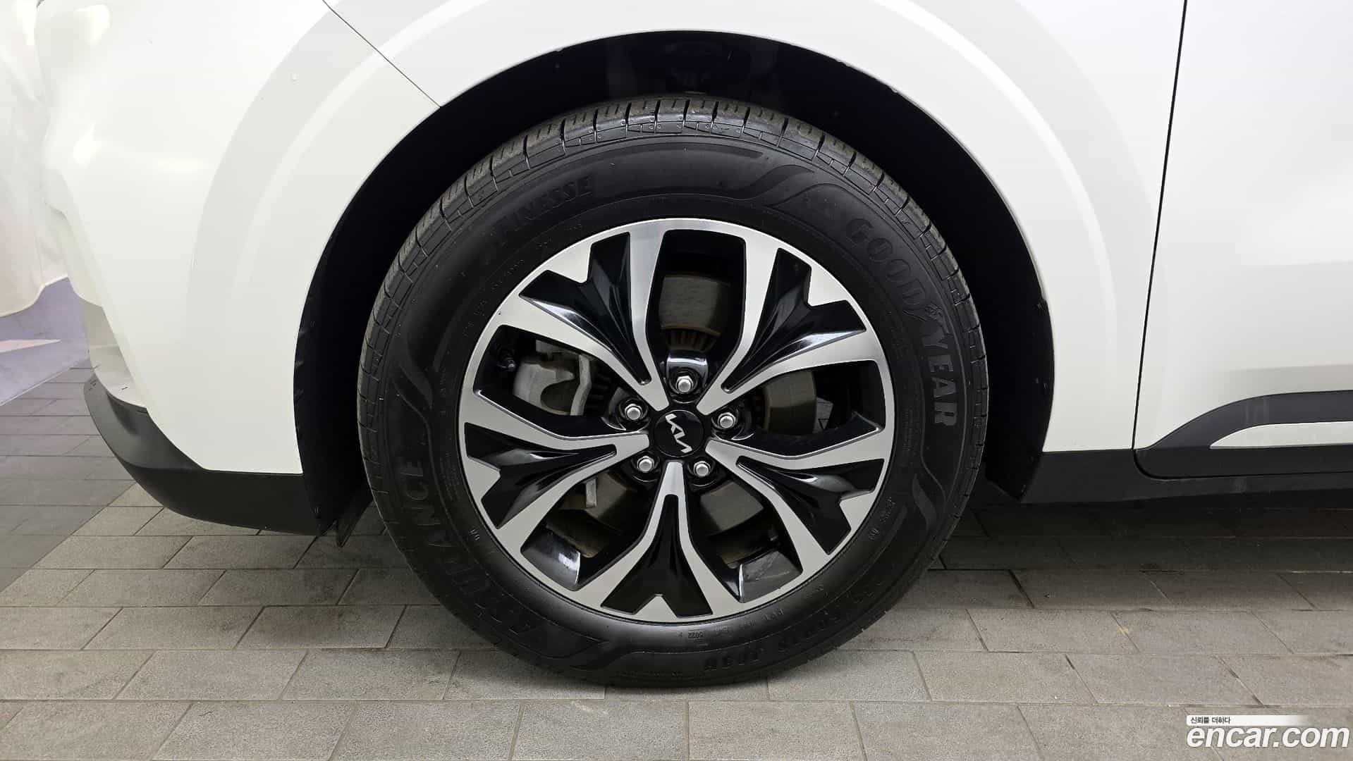 Canival Kia 2023.1-OUTER-005