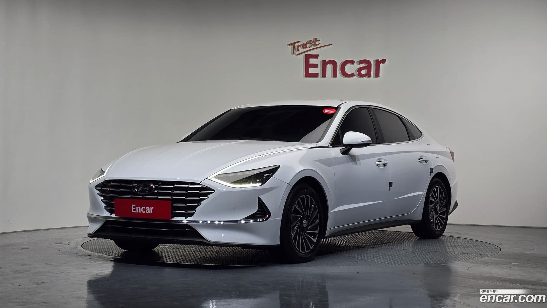 Main__Slider__Photo:Sonata Hyundai 2023.0-0