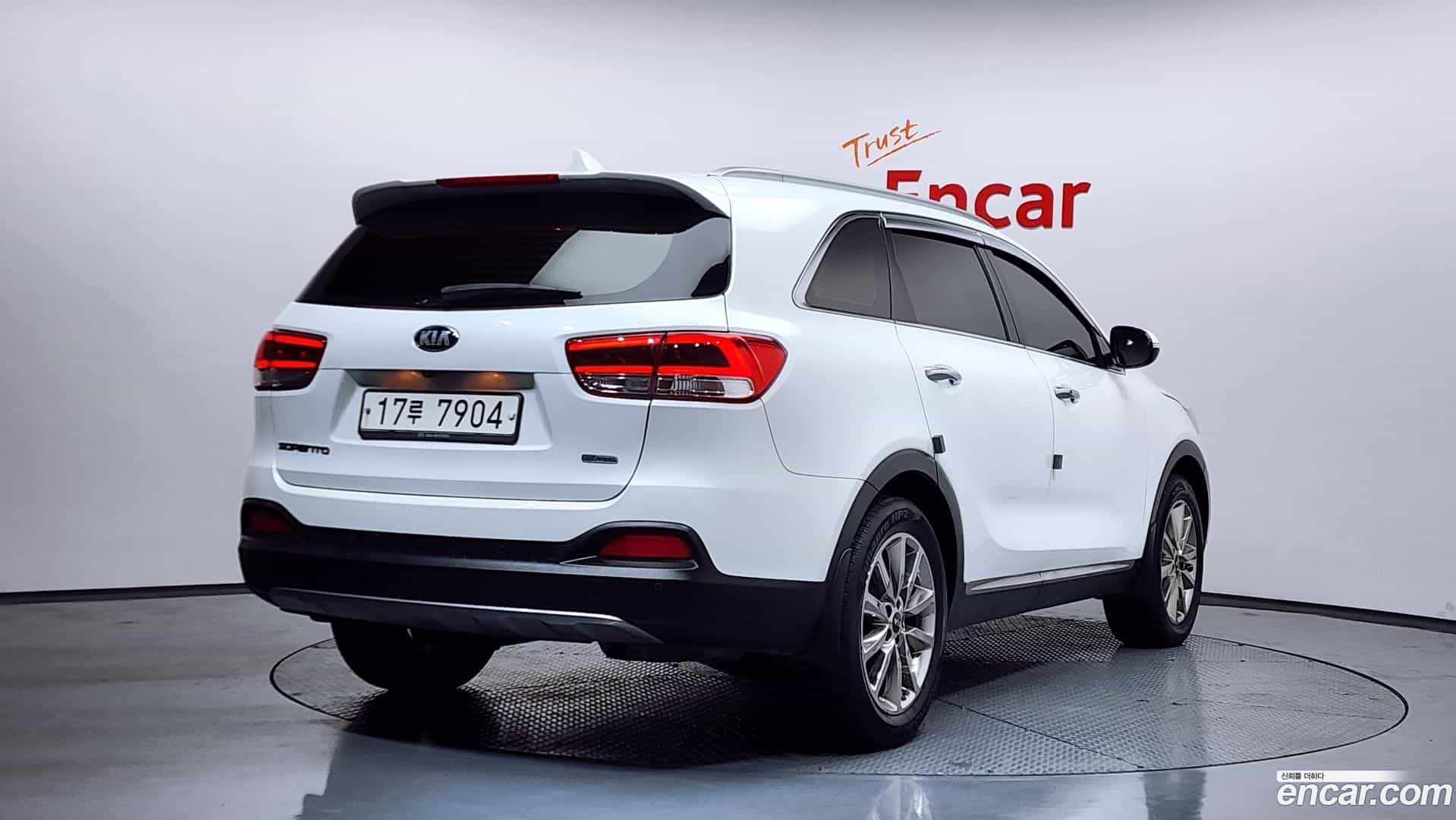 Sorento Kia 2014.9-OUTER-002