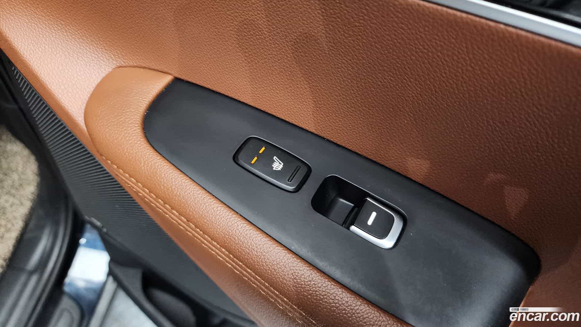 Sorento Kia 2017.8-OPTION-023