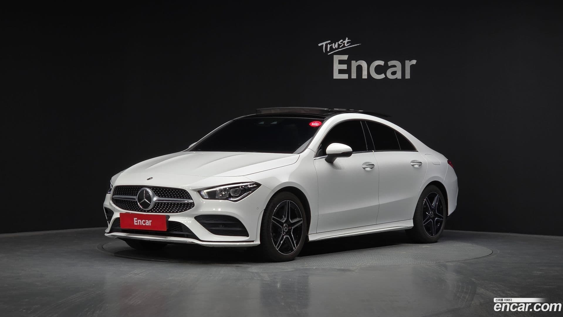 Main__Slider__Photo:CLA-Class Mercedes-Benz 2022.1-0